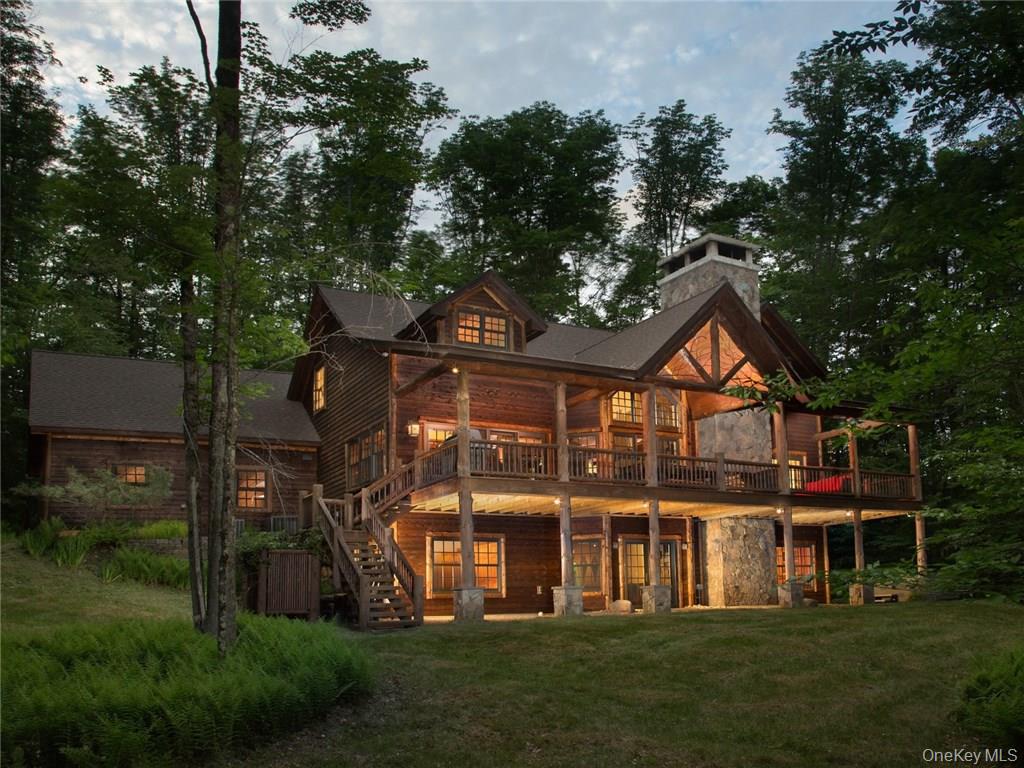 47 Sunrise Point Property Photo 1