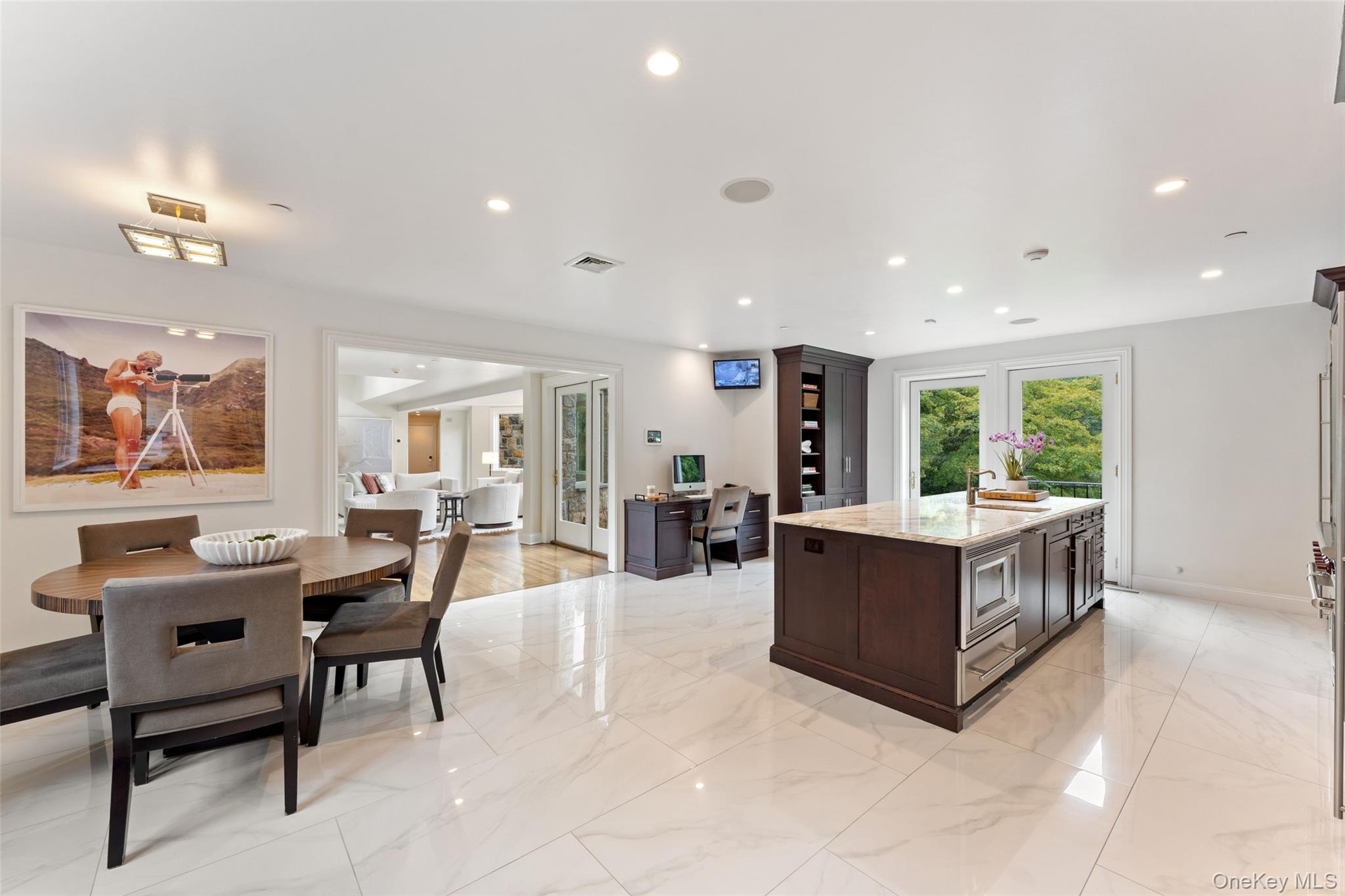 383 Woodlands Road Property Photo 13
