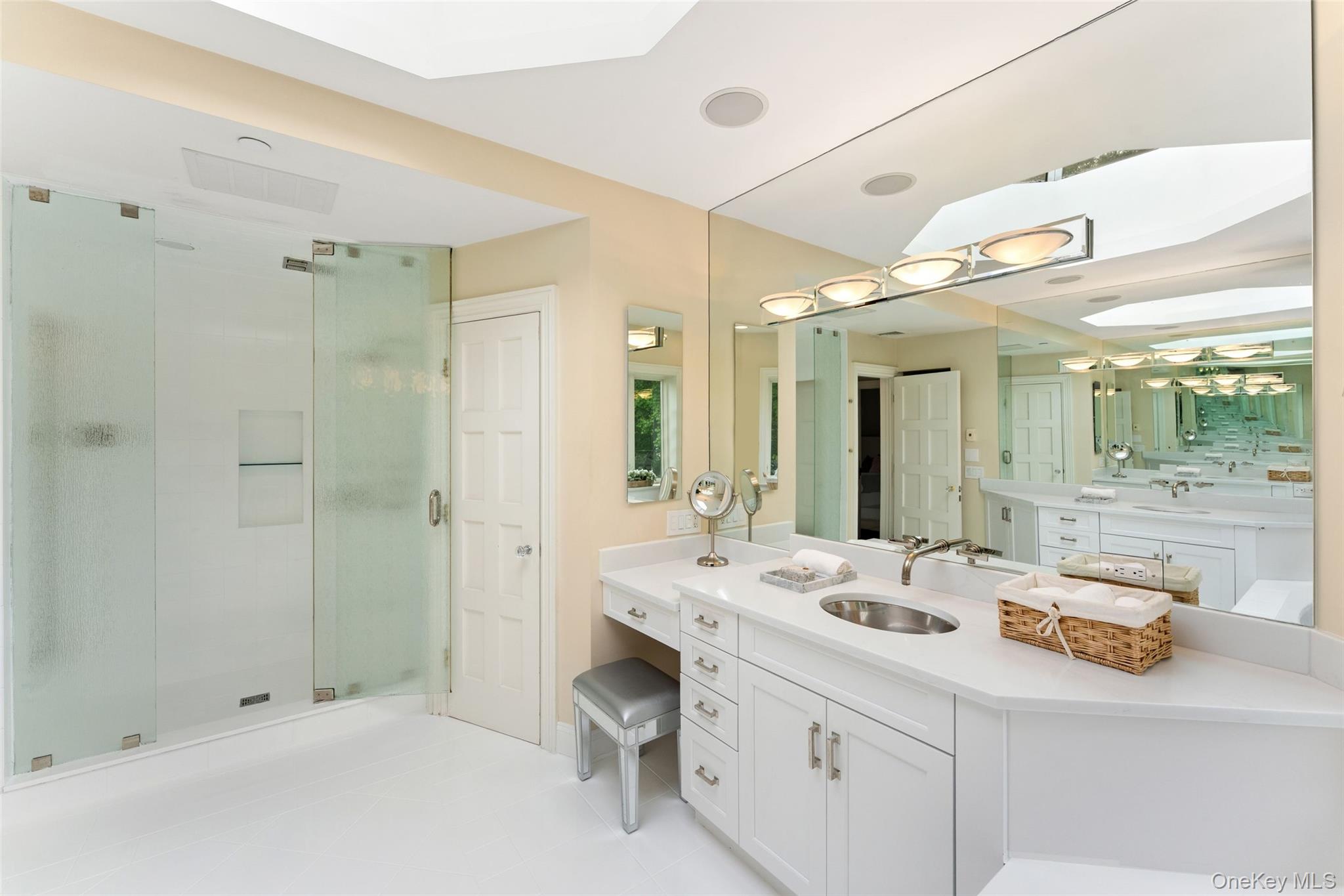 383 Woodlands Road Property Photo 28