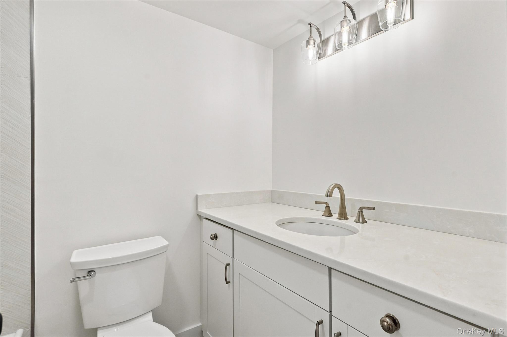 20 Division Street Property Photo 33