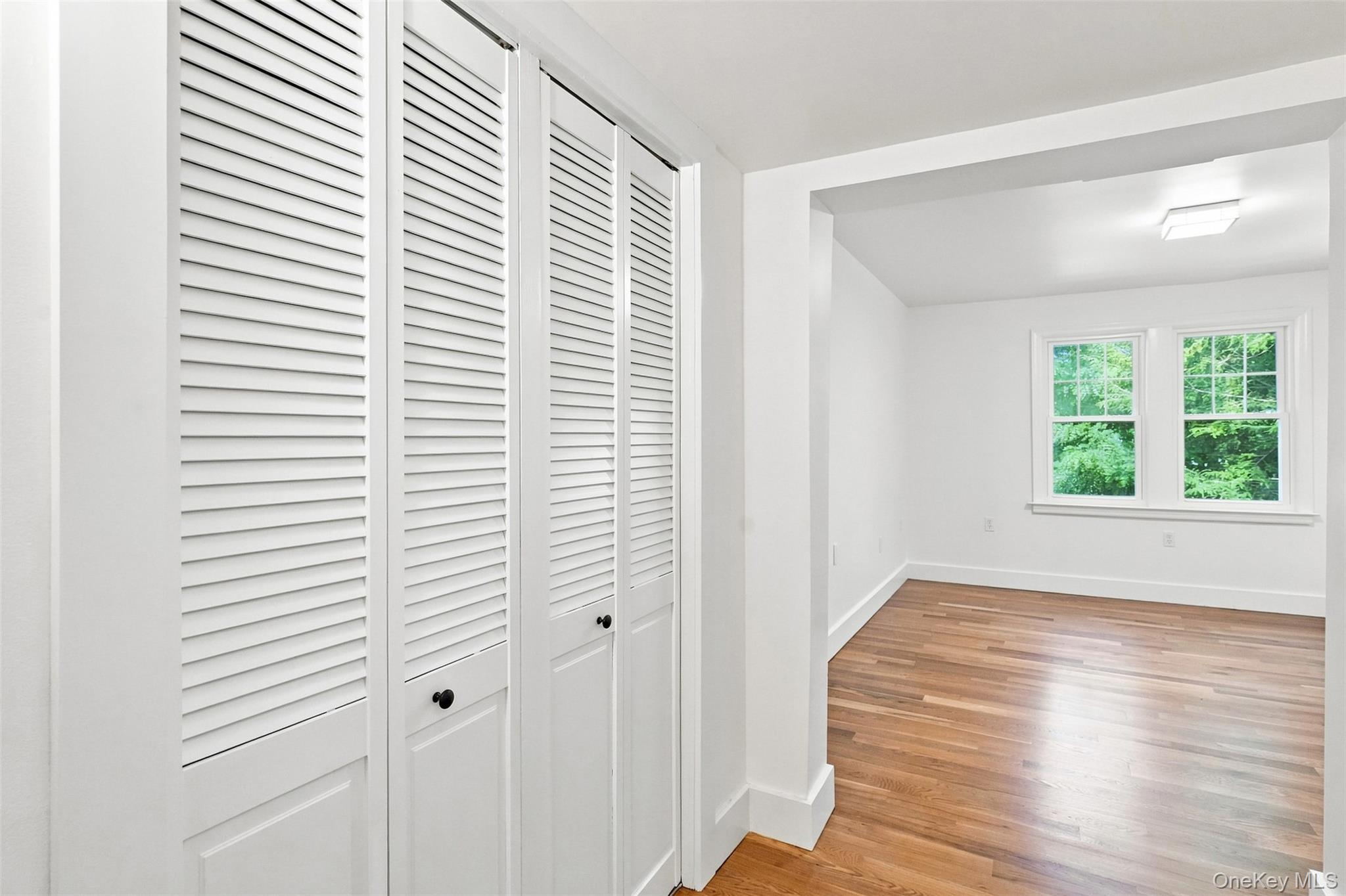 20 Division Street Property Photo 34