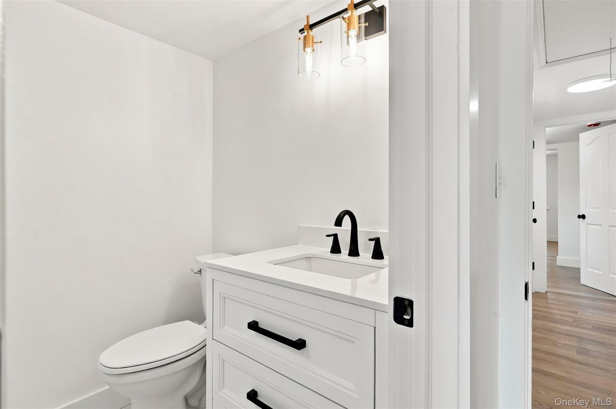 20 Division Street Property Photo 44