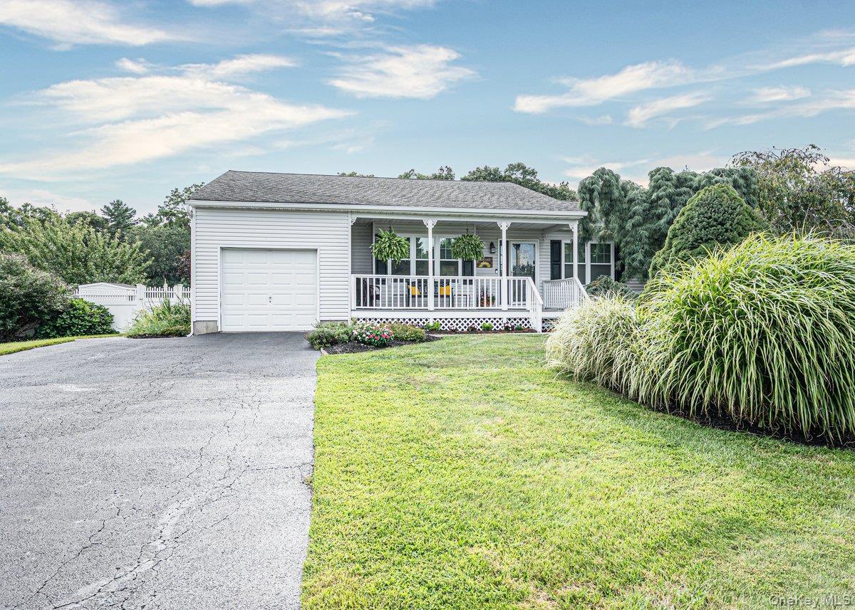 39 Creekside Drive Property Photo 1