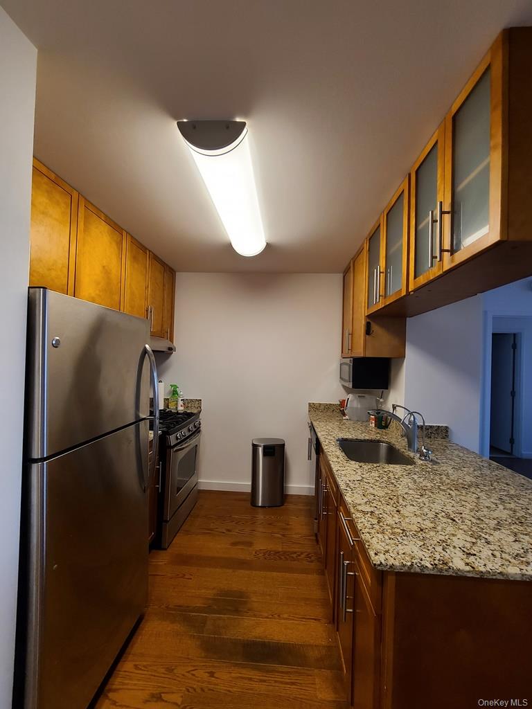 40-28 College Point Boulevard 907 Property Photo 2