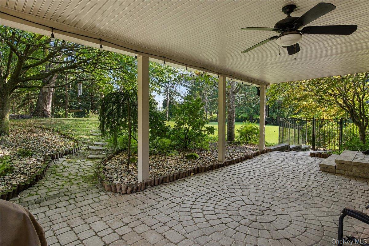 27 Reed Road Property Photo 31