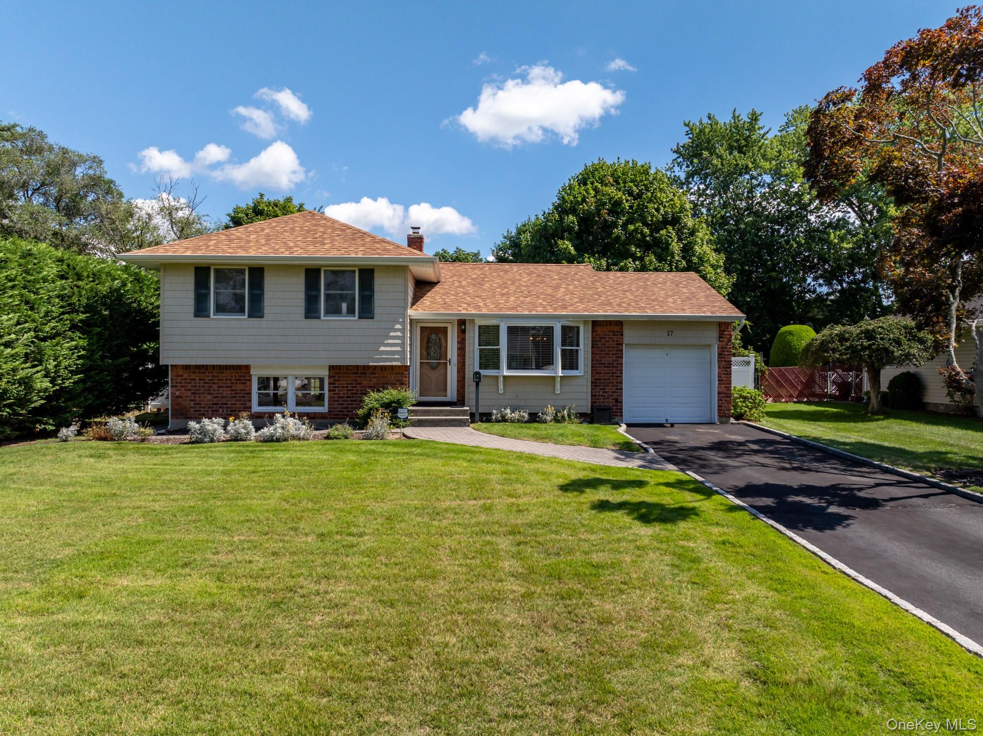 17 Keswick Drive Property Photo 1