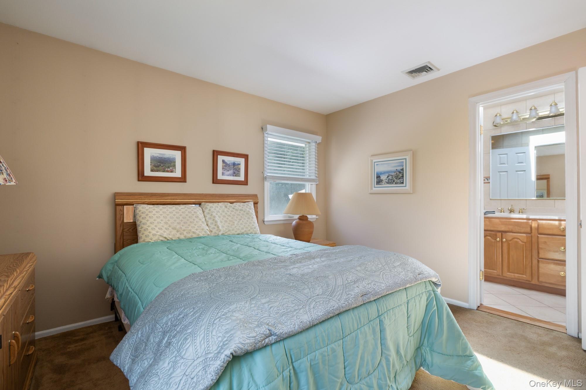 17 Keswick Drive Property Photo 13