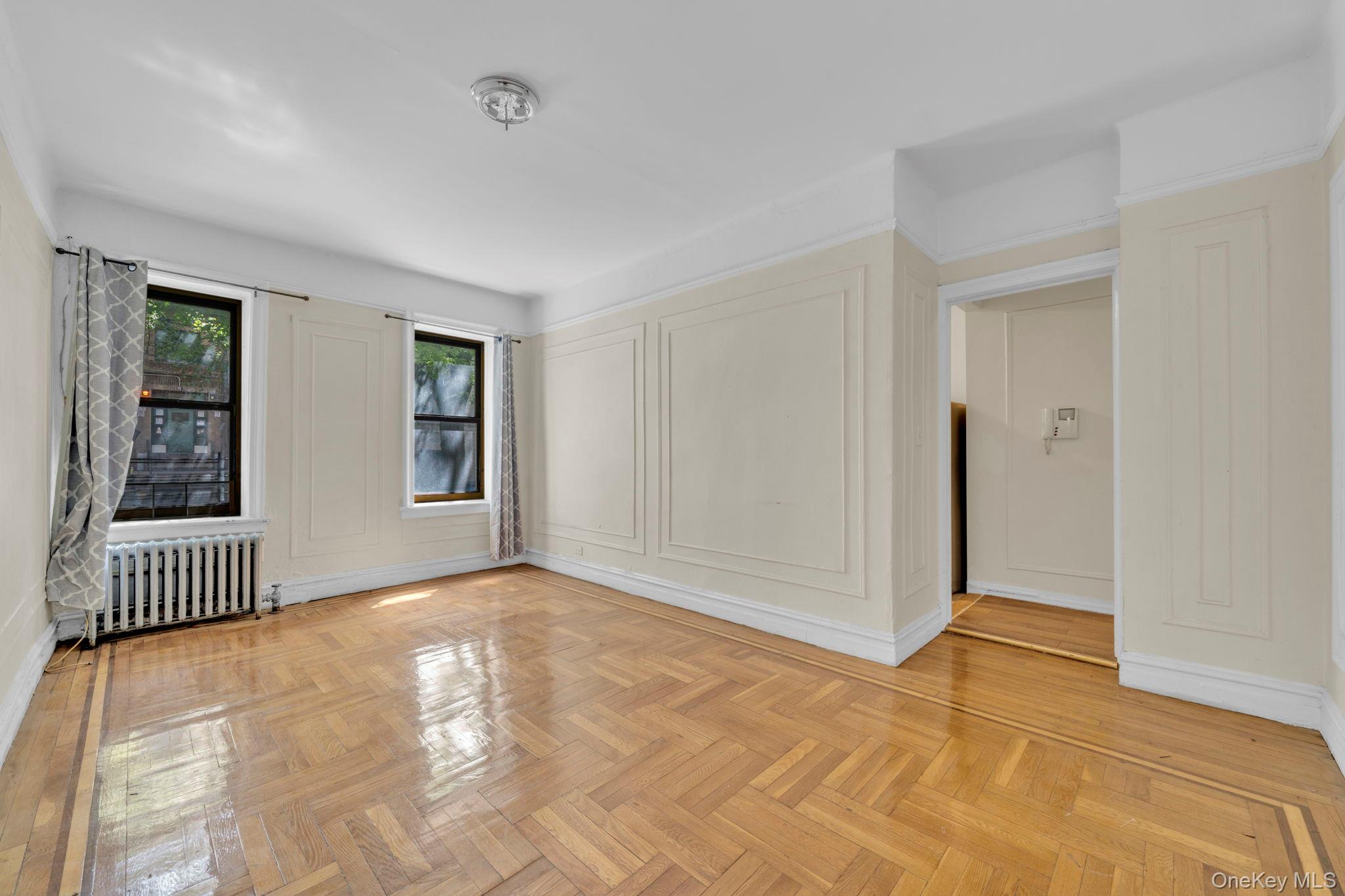 1015 Summit Avenue 1d Property Photo 5