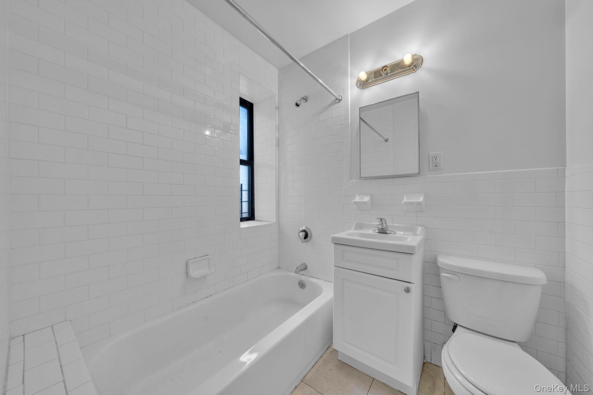 1015 Summit Avenue 1d Property Photo 8