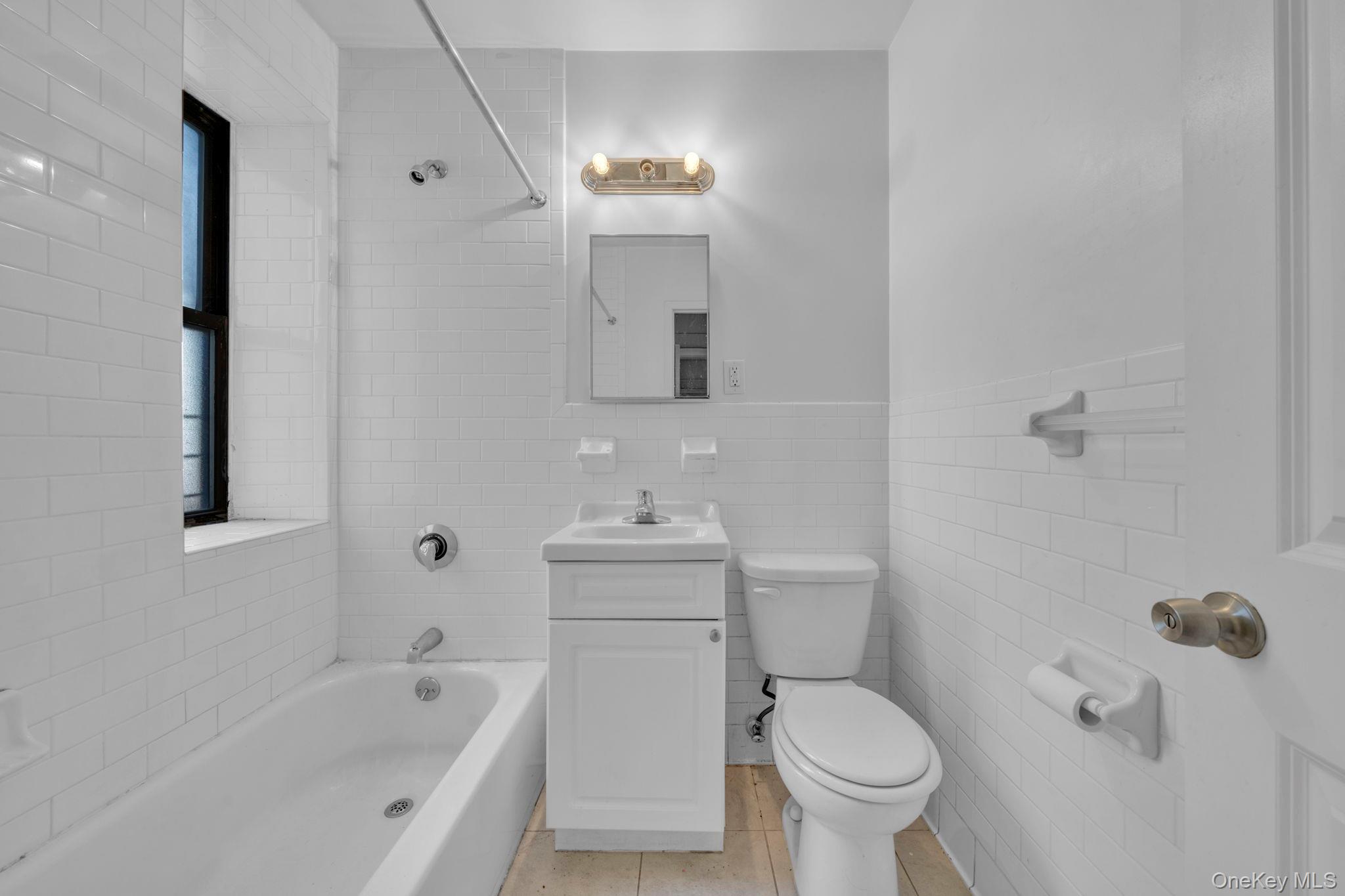 1015 Summit Avenue 1d Property Photo 9