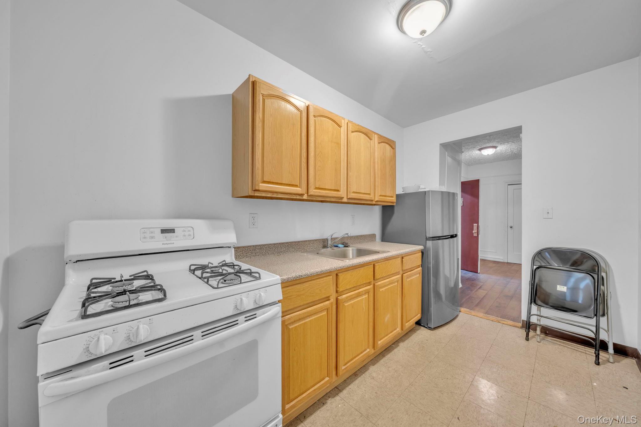 1015 Summit Avenue 1d Property Photo 11
