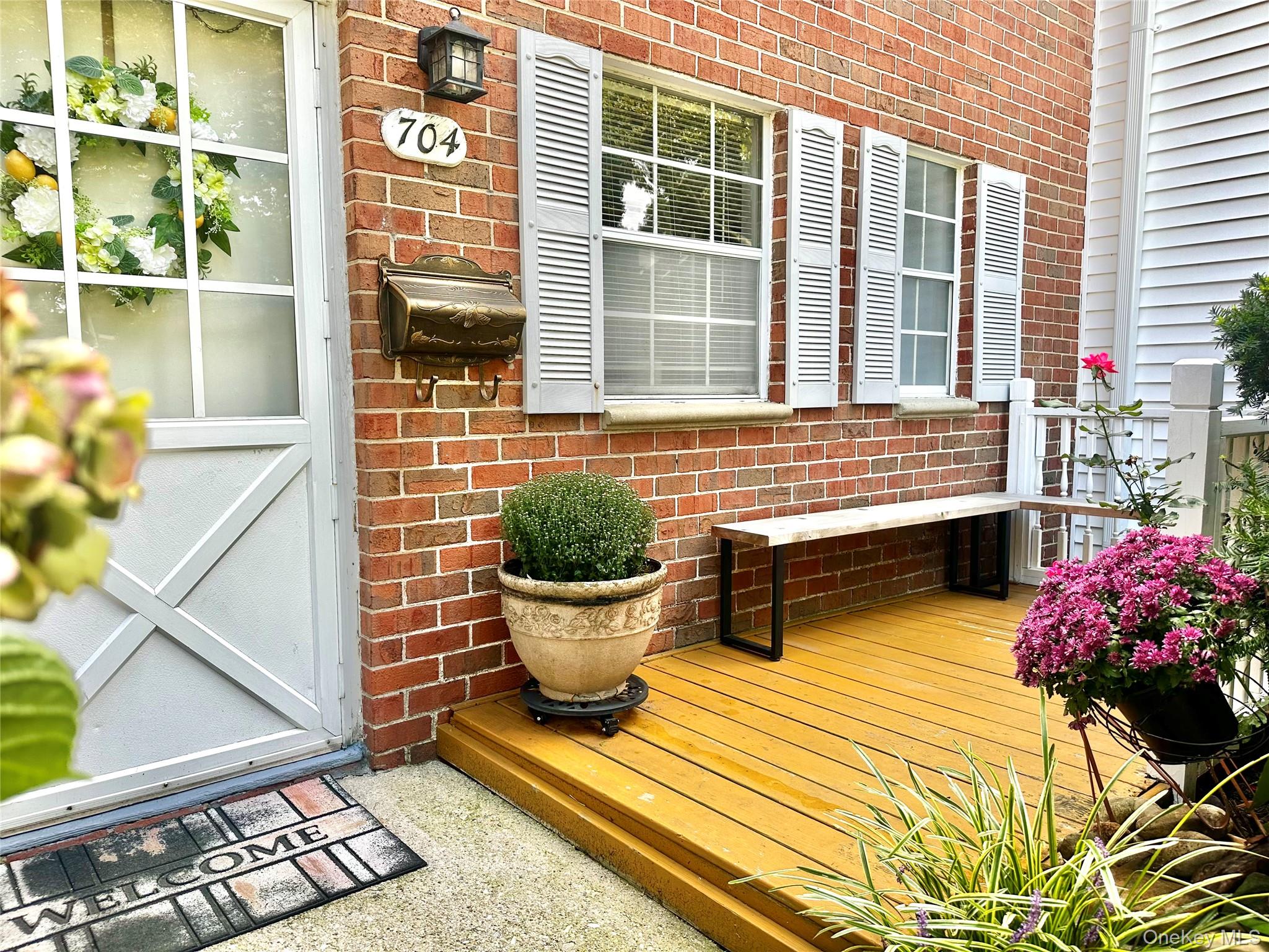 704 Towne House Village 704 Property Photo 2