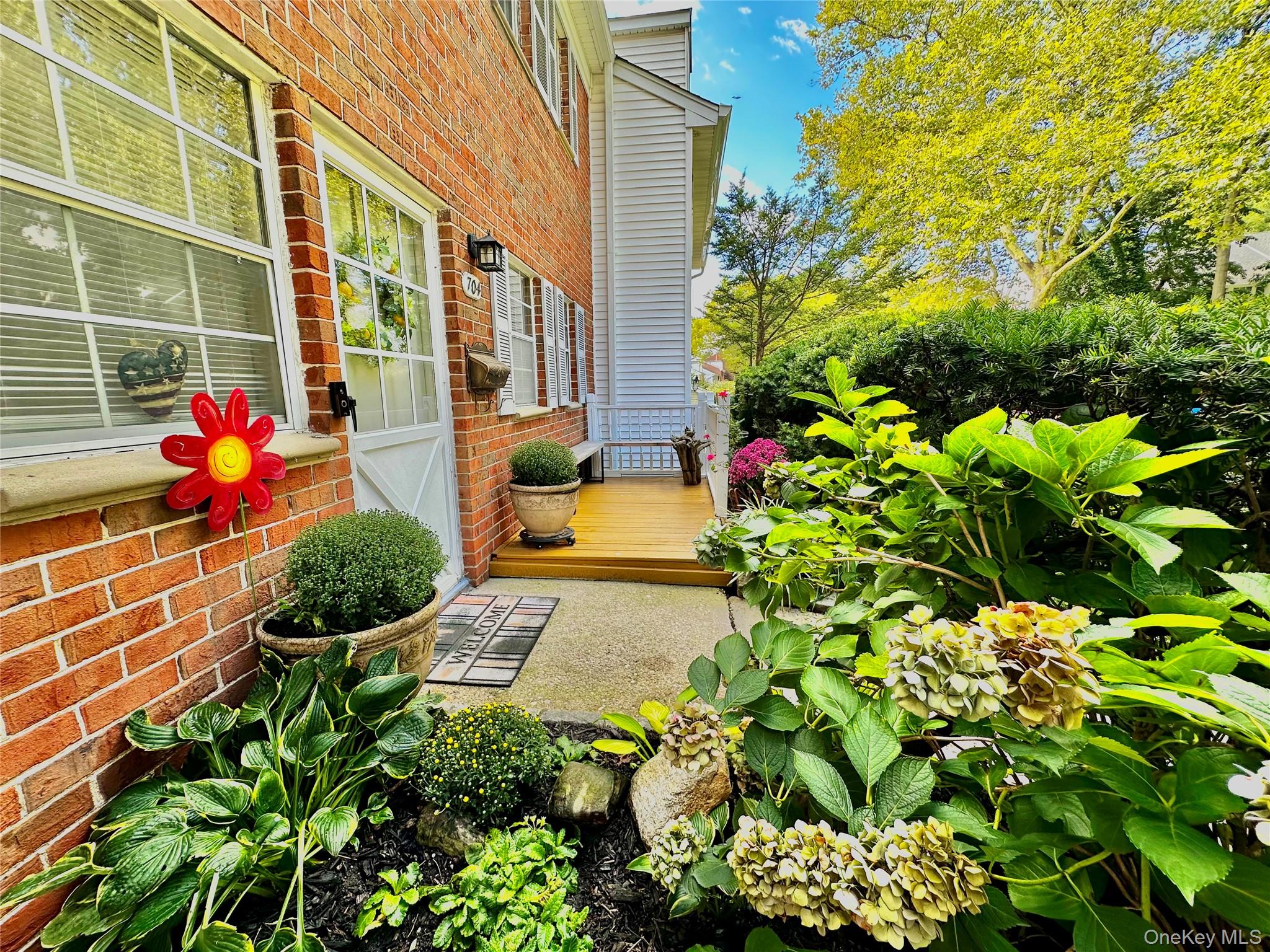 704 Towne House Village 704 Property Photo 3