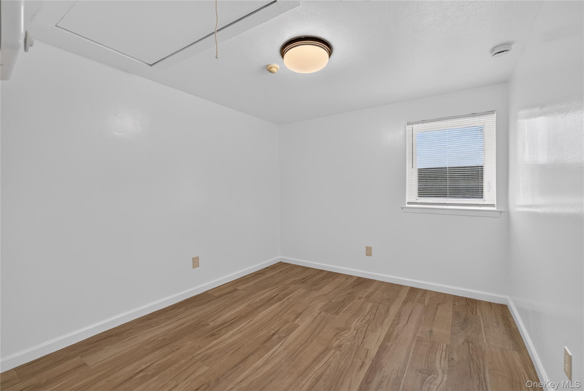 8 Valley Forge Court Property Photo 1
