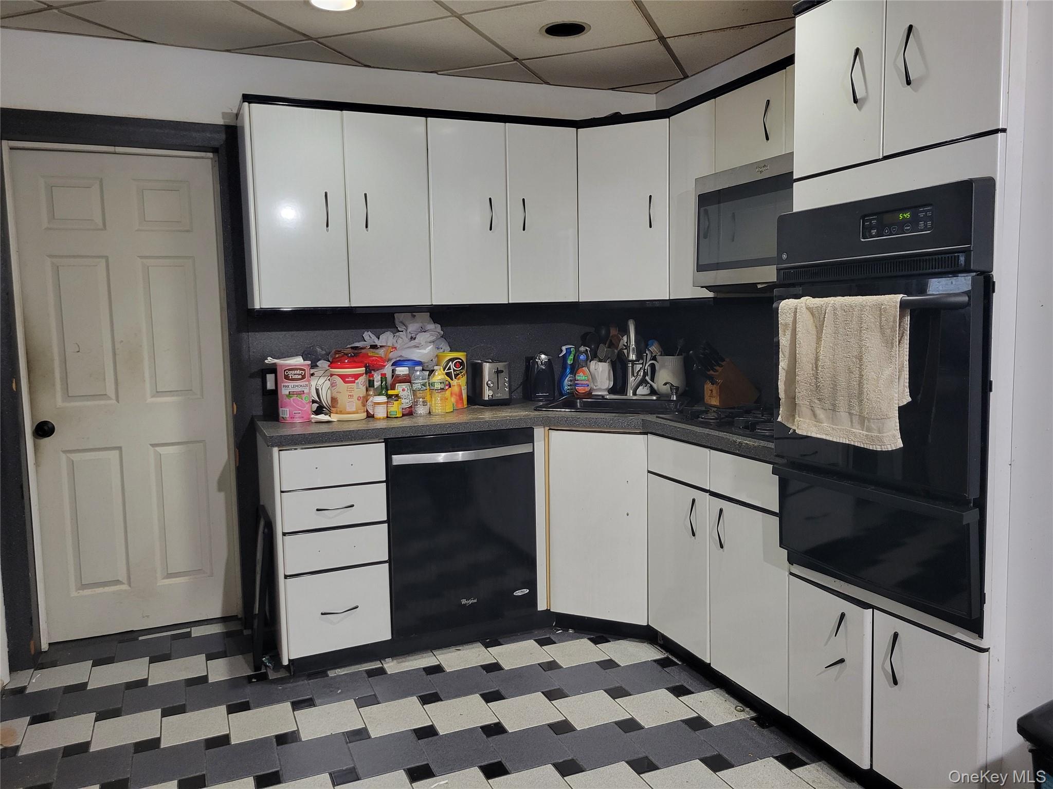 78-37 64th Place Property Photo 8