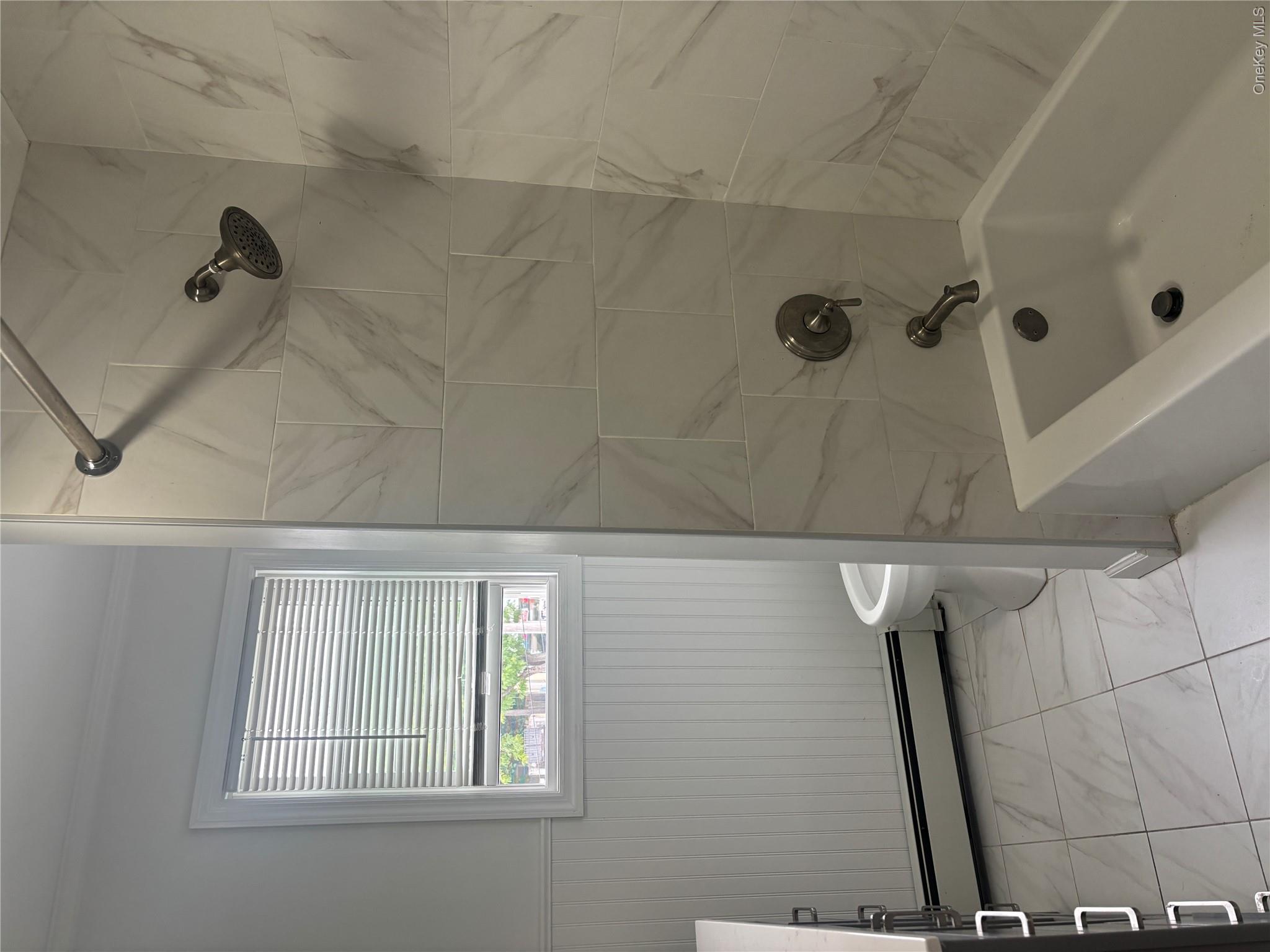 75 Carleton Avenue # 1 Property Photo 16