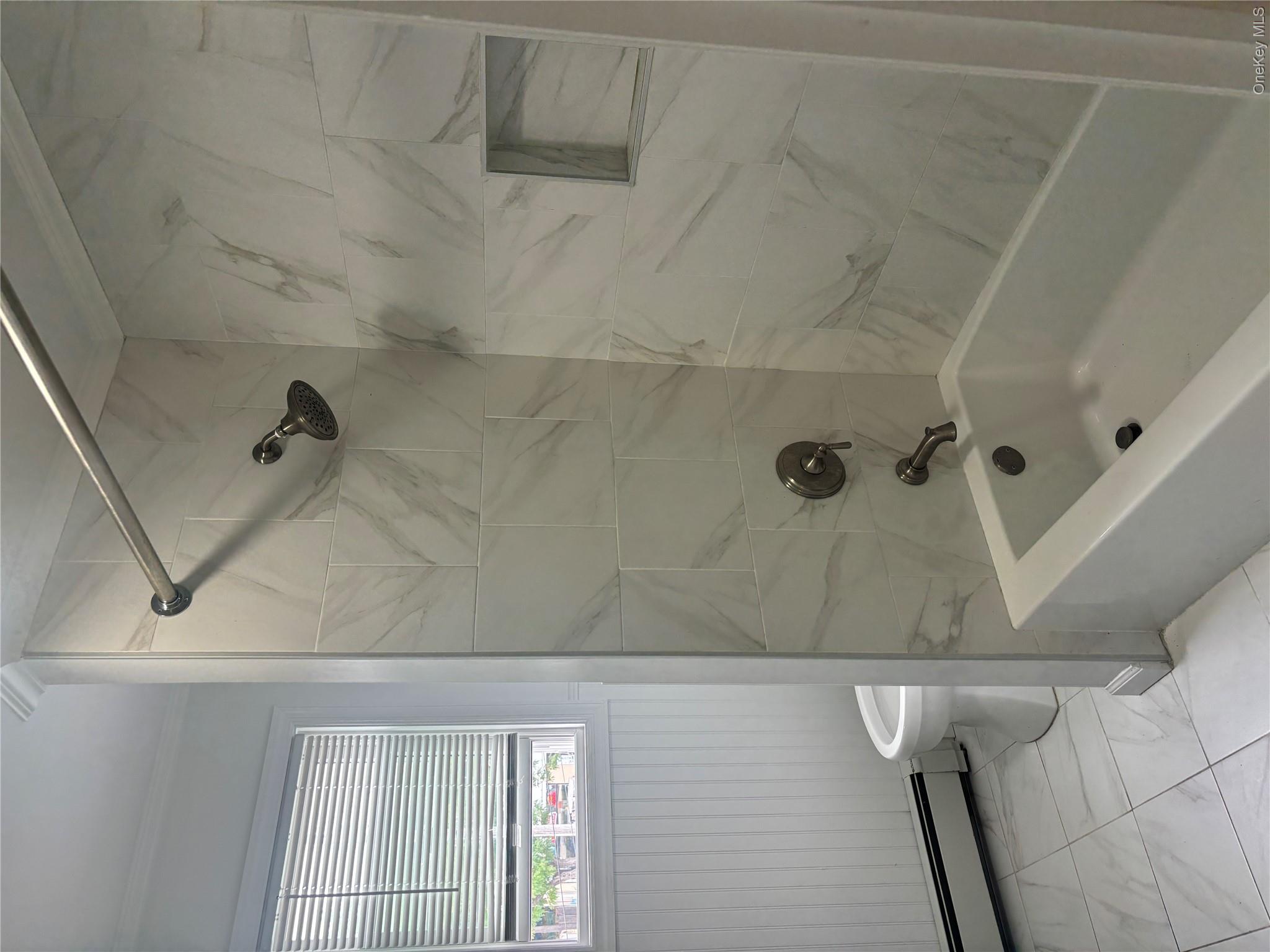 75 Carleton Avenue # 1 Property Photo 19