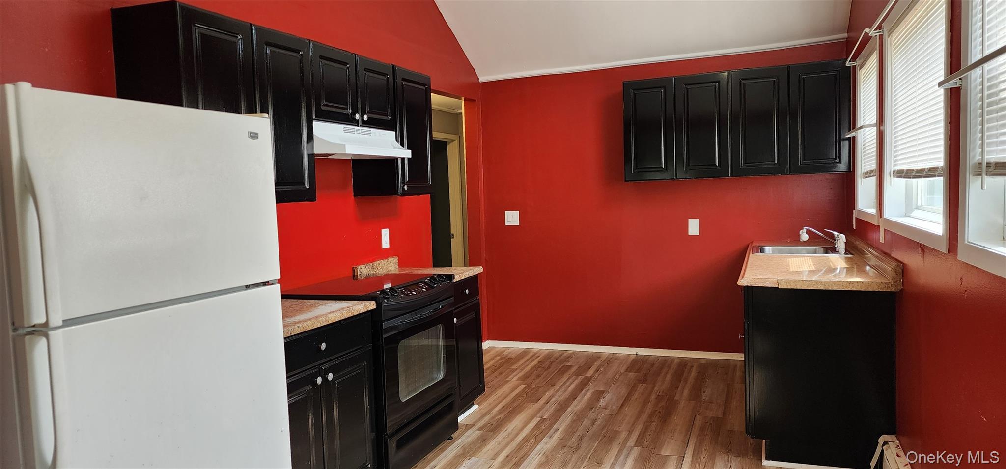 79 Hemlock Drive Property Photo 6