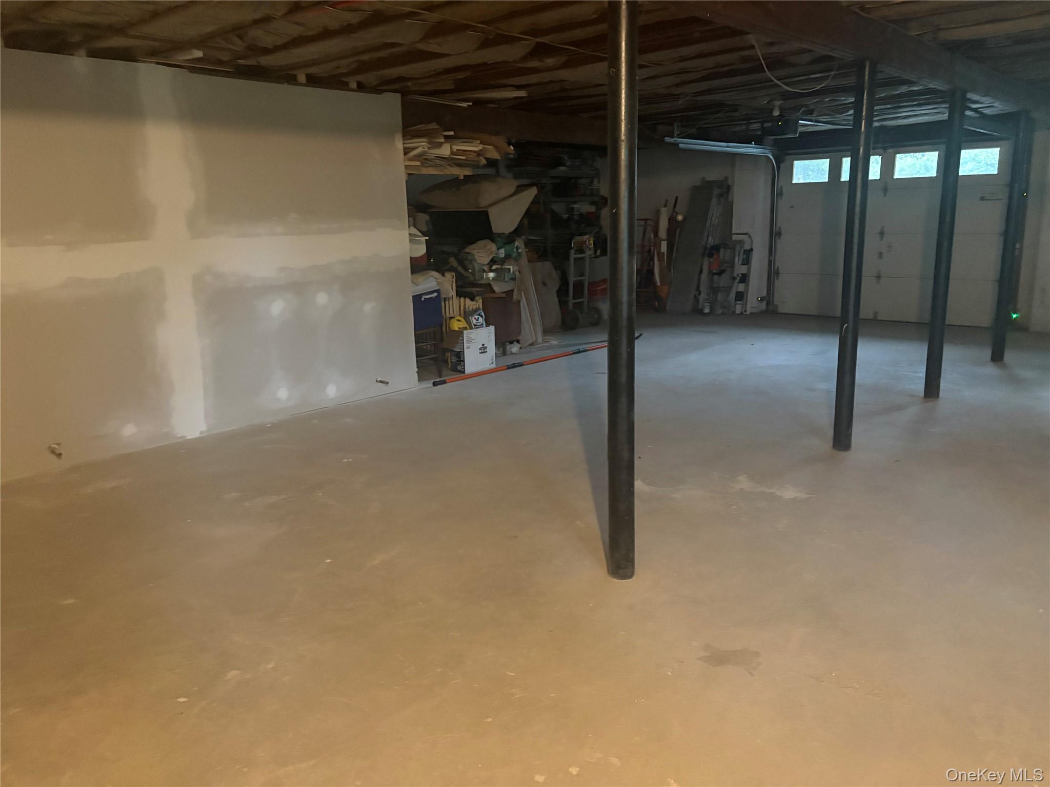 18 Robin Hill Drive Property Photo 18