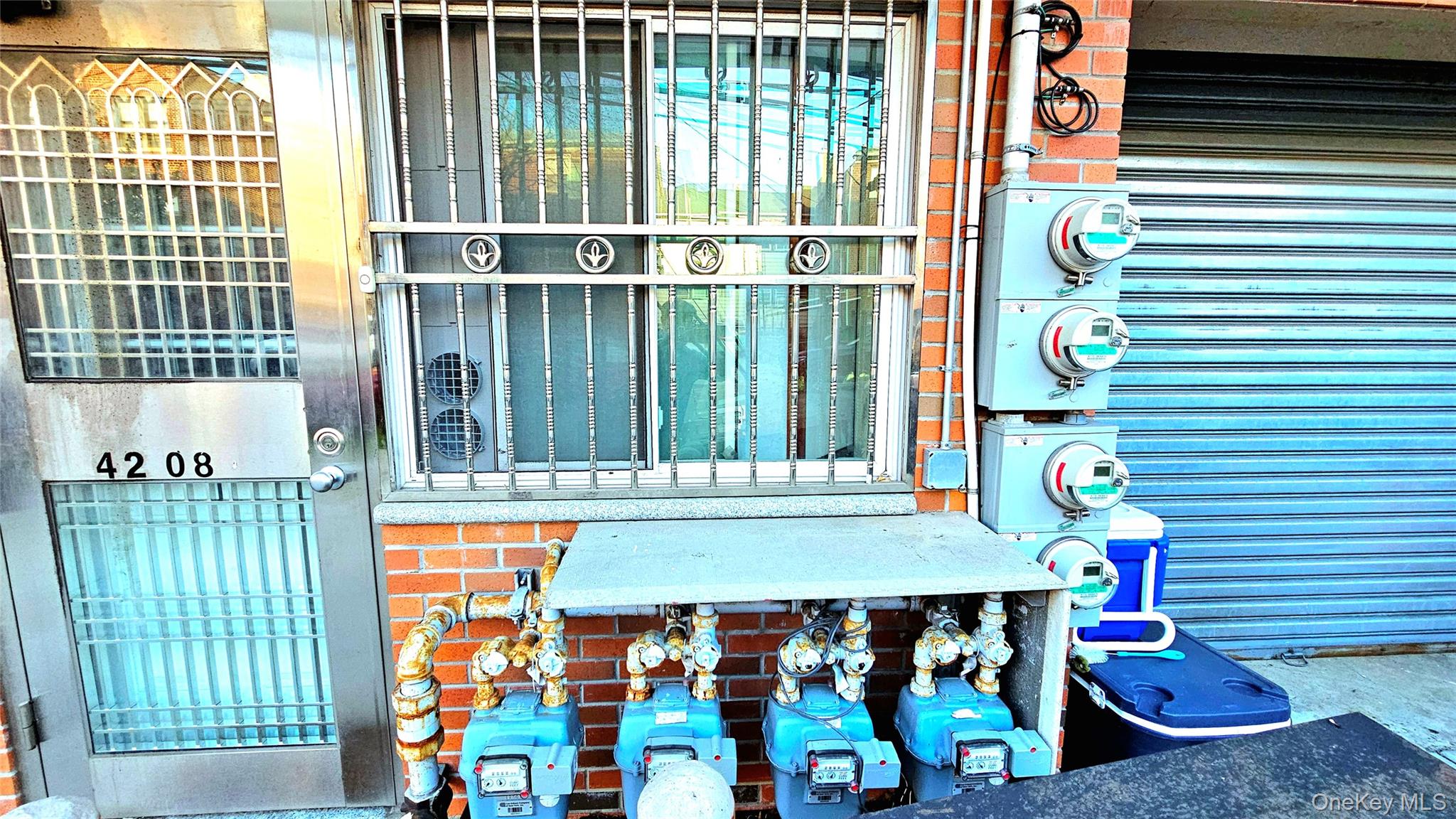 4210 164 Street Property Photo 7