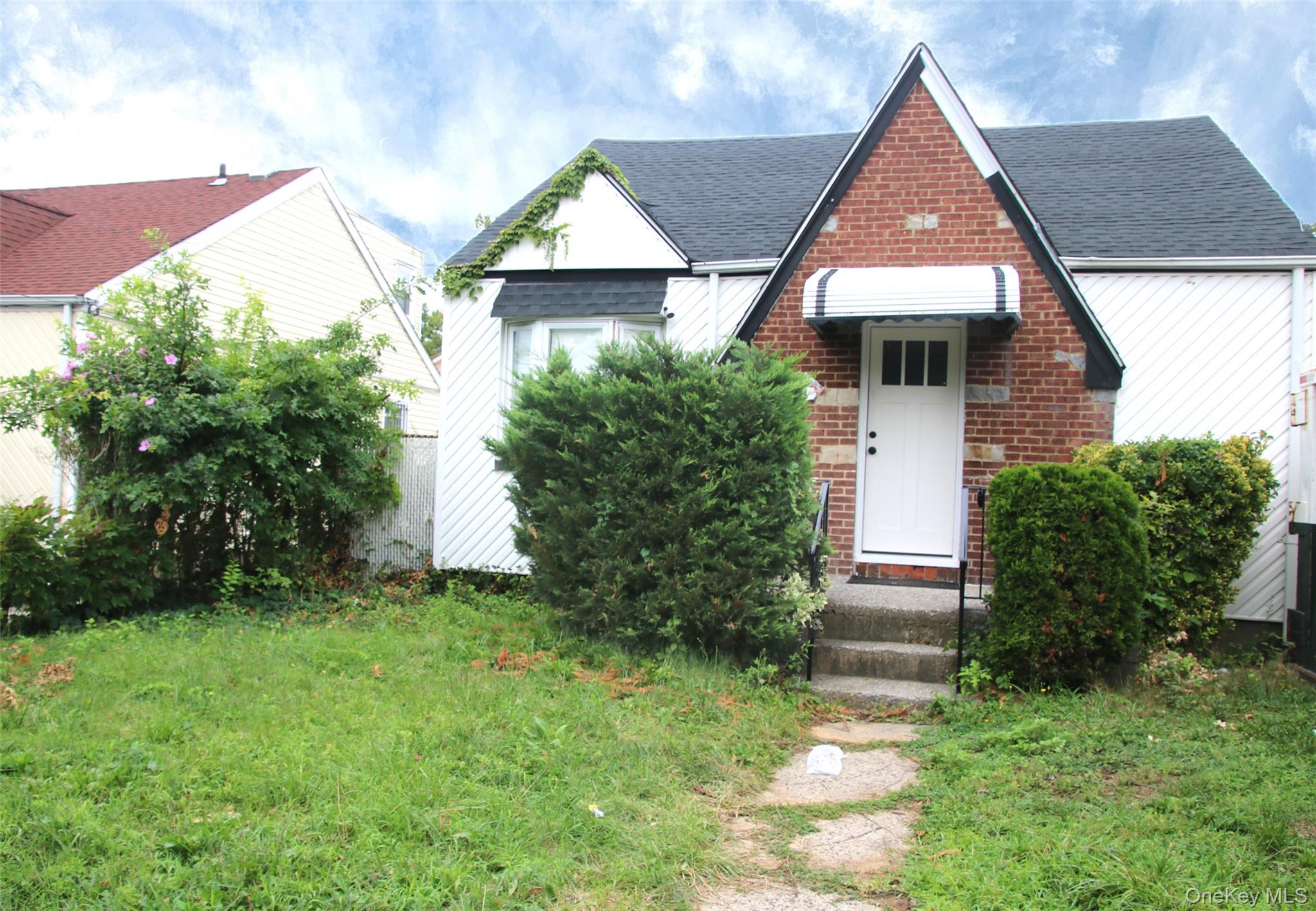 119-38 238th Street Property Photo 1