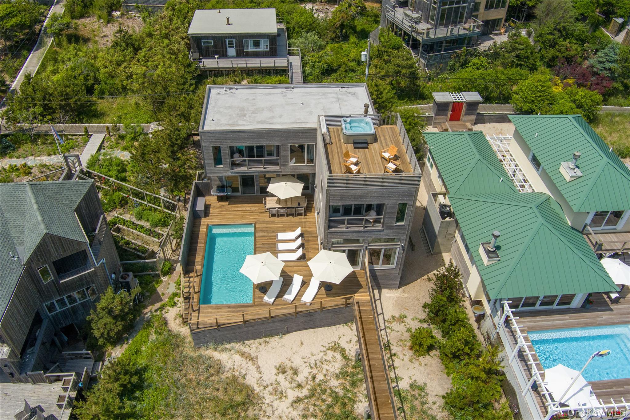 418 Ocean Walk Property Photo 5