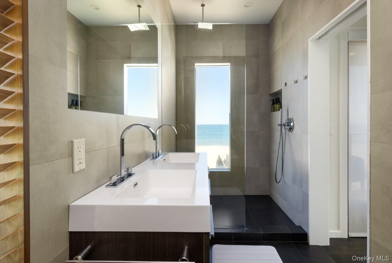 418 Ocean Walk Property Photo 20
