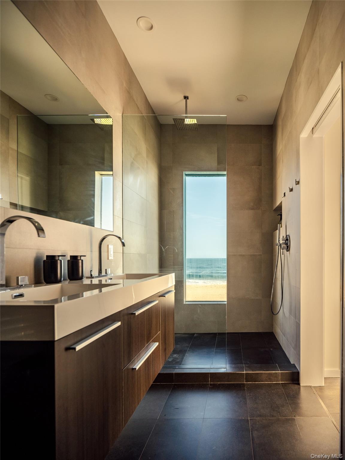 418 Ocean Walk Property Photo 21