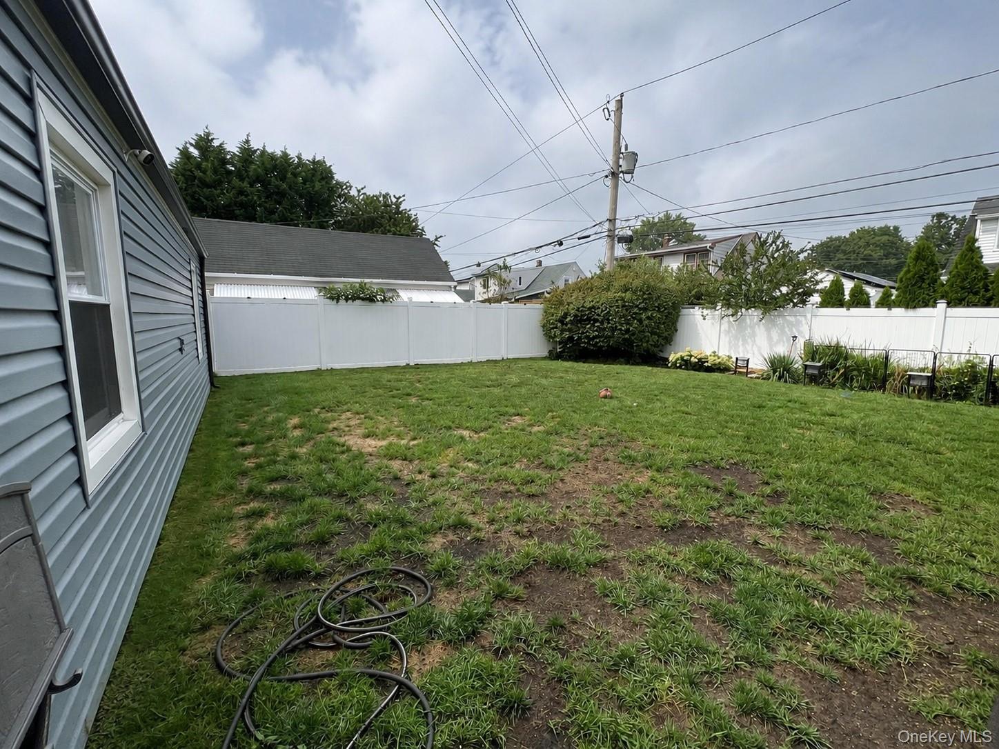 107 Azalea Road Property Photo 15