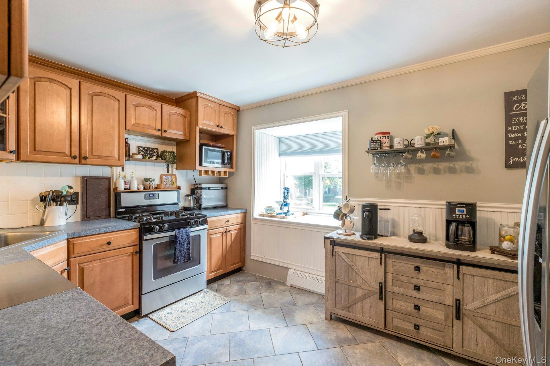 21 Glen Hollow Drive G9 Property Photo 10