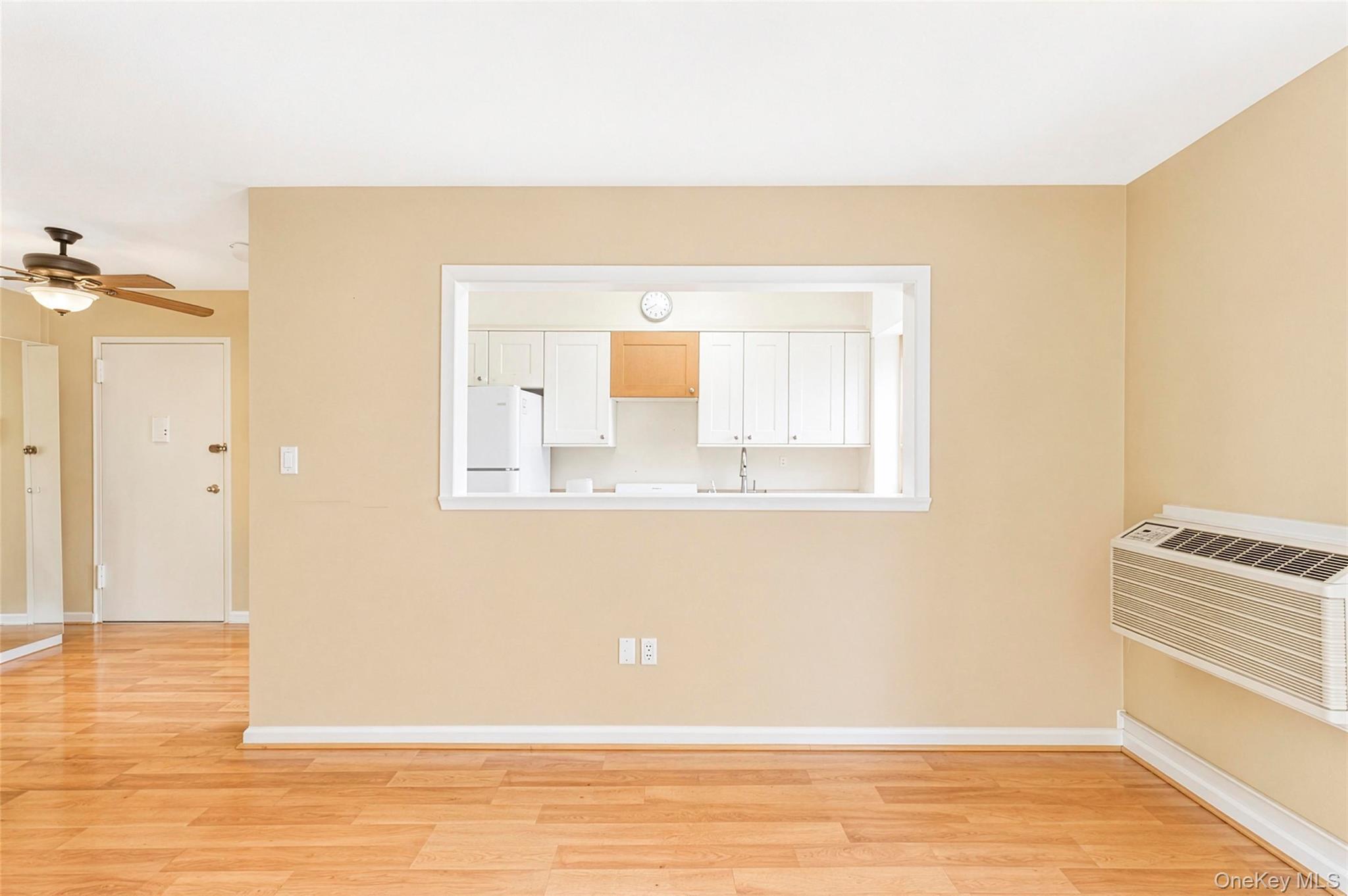 263 N Newbridge Road Property Photo 10