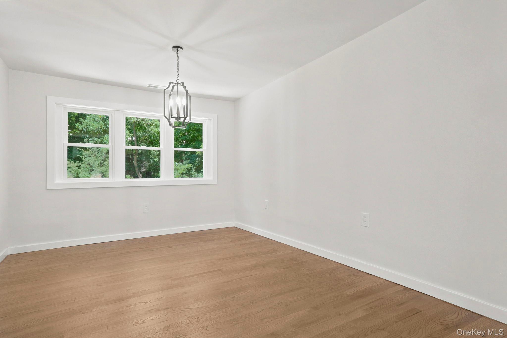 6 Vanessa Lane Property Photo 11