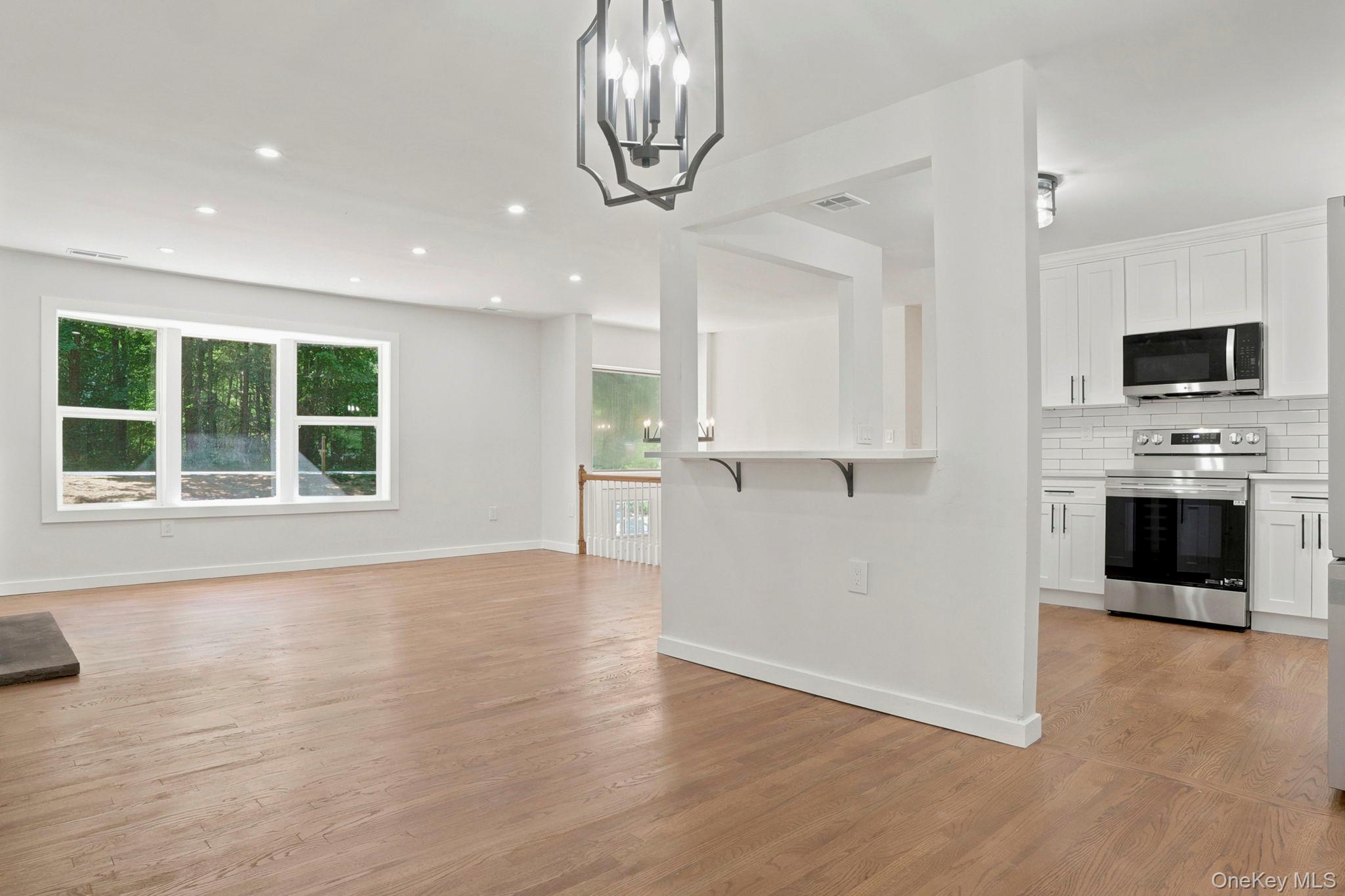 6 Vanessa Lane Property Photo 13