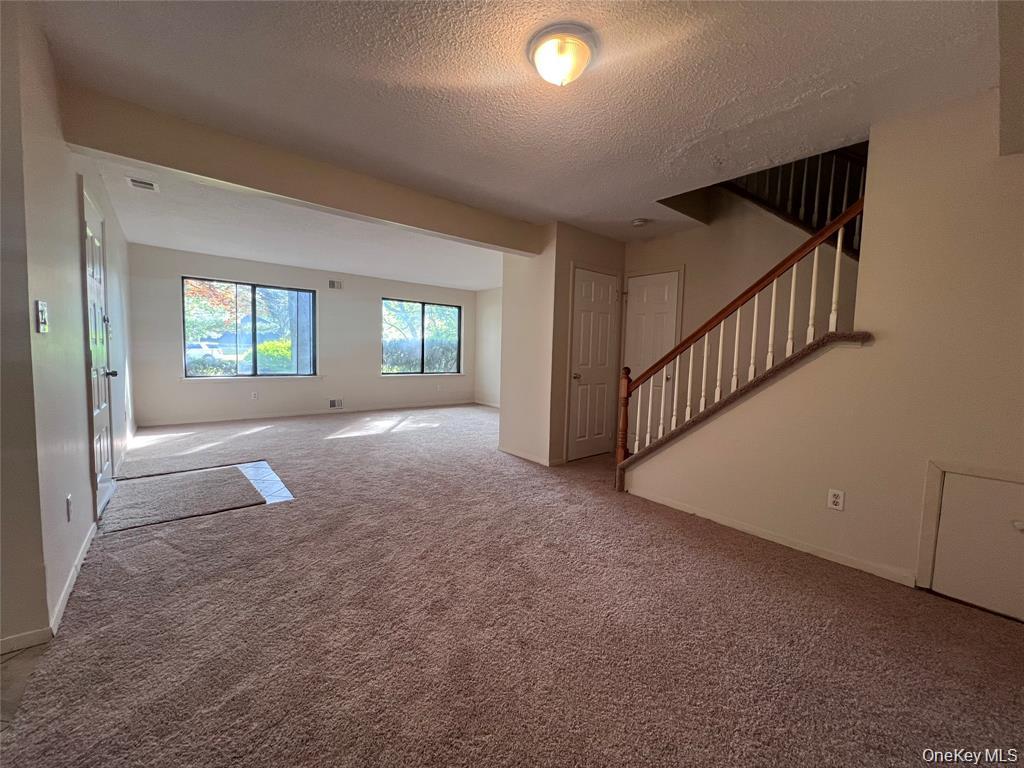 200 Springmeadow Drive M Property Photo 3