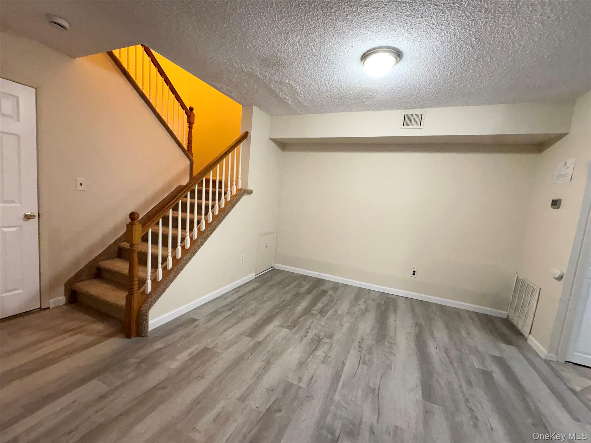 200 Springmeadow Drive M Property Photo 10
