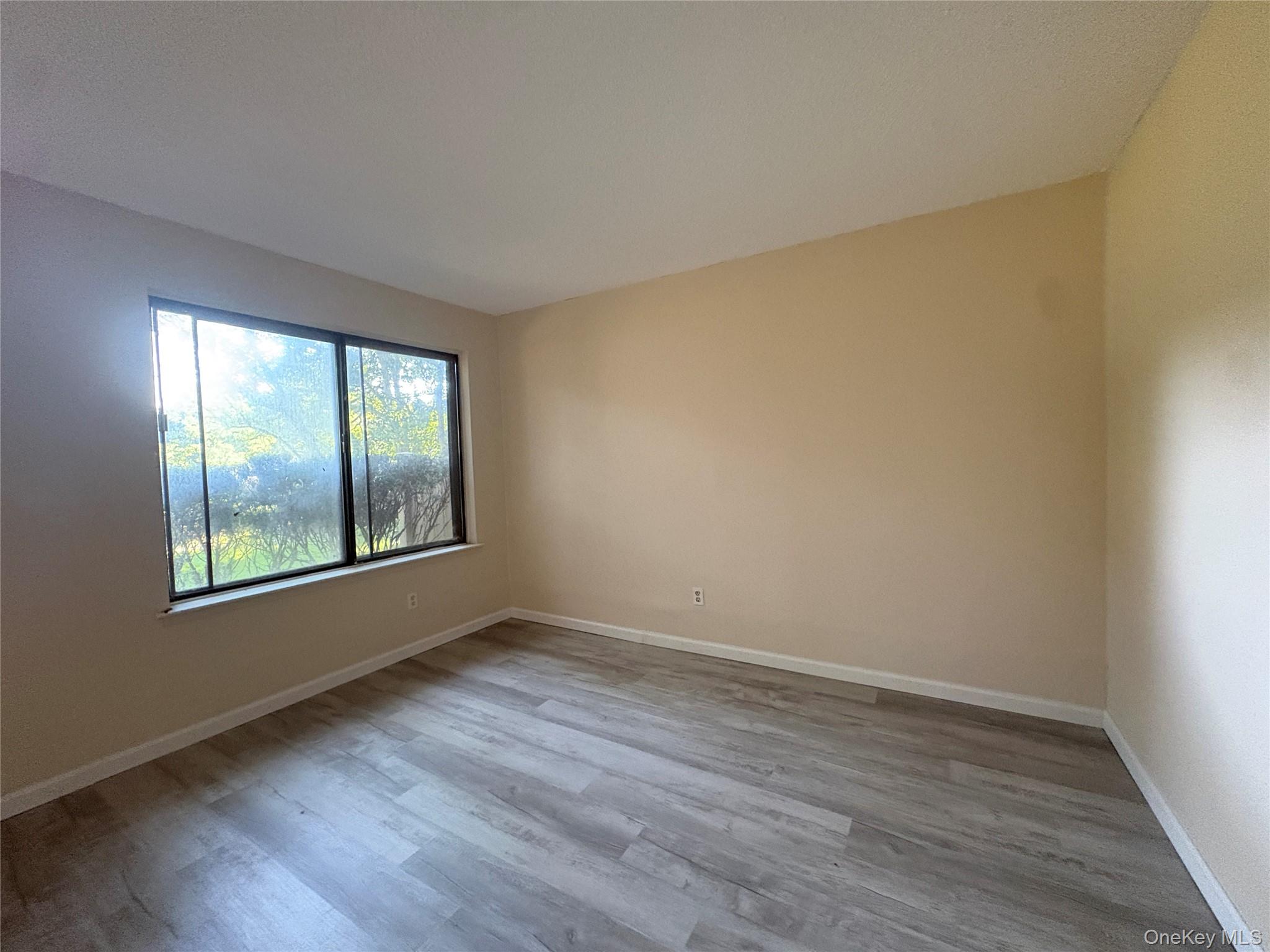 200 Springmeadow Drive M Property Photo 13