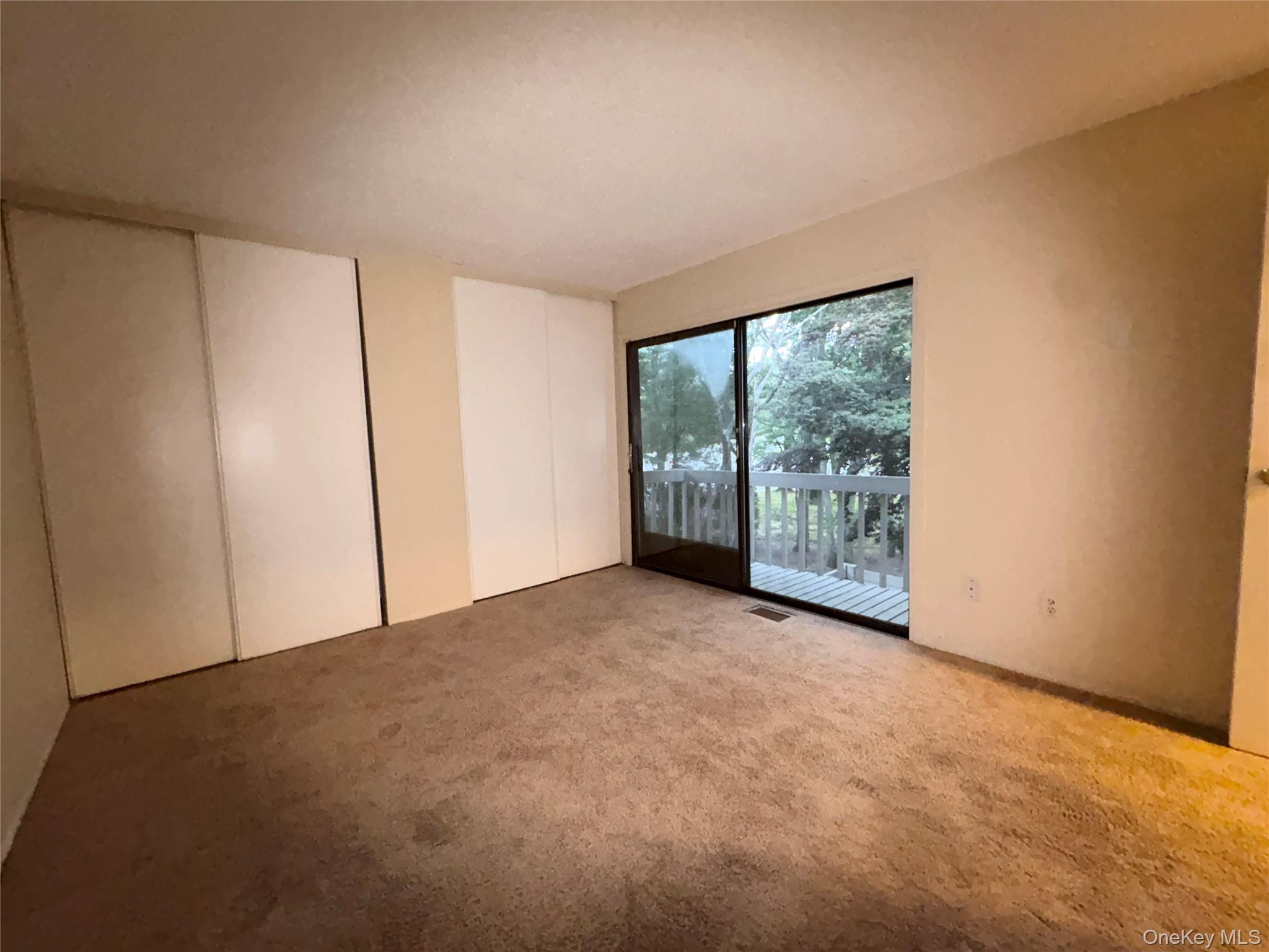 200 Springmeadow Drive M Property Photo 22
