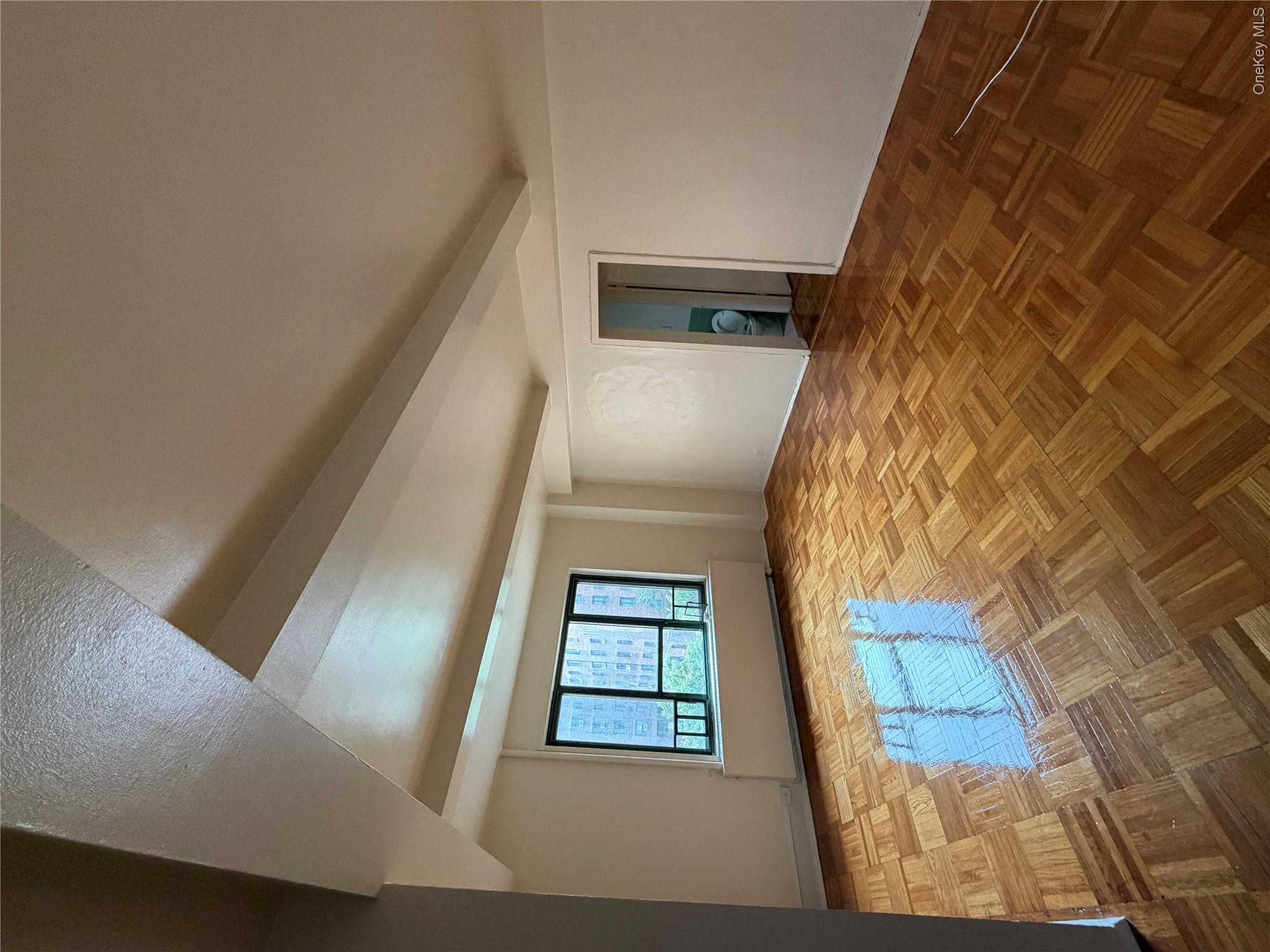 20 Metropolitan Oval 5e Property Photo 4