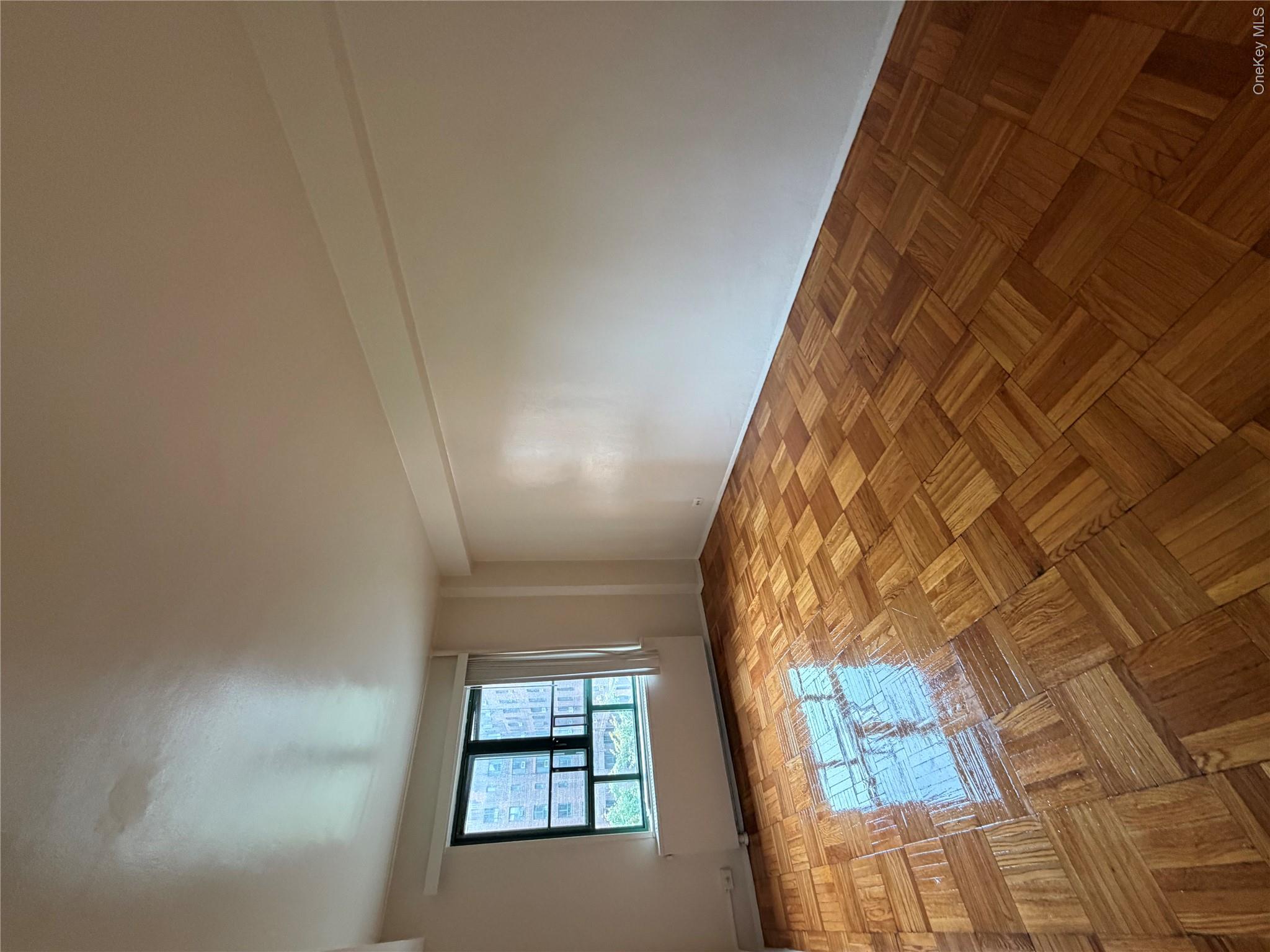 20 Metropolitan Oval 5e Property Photo 6