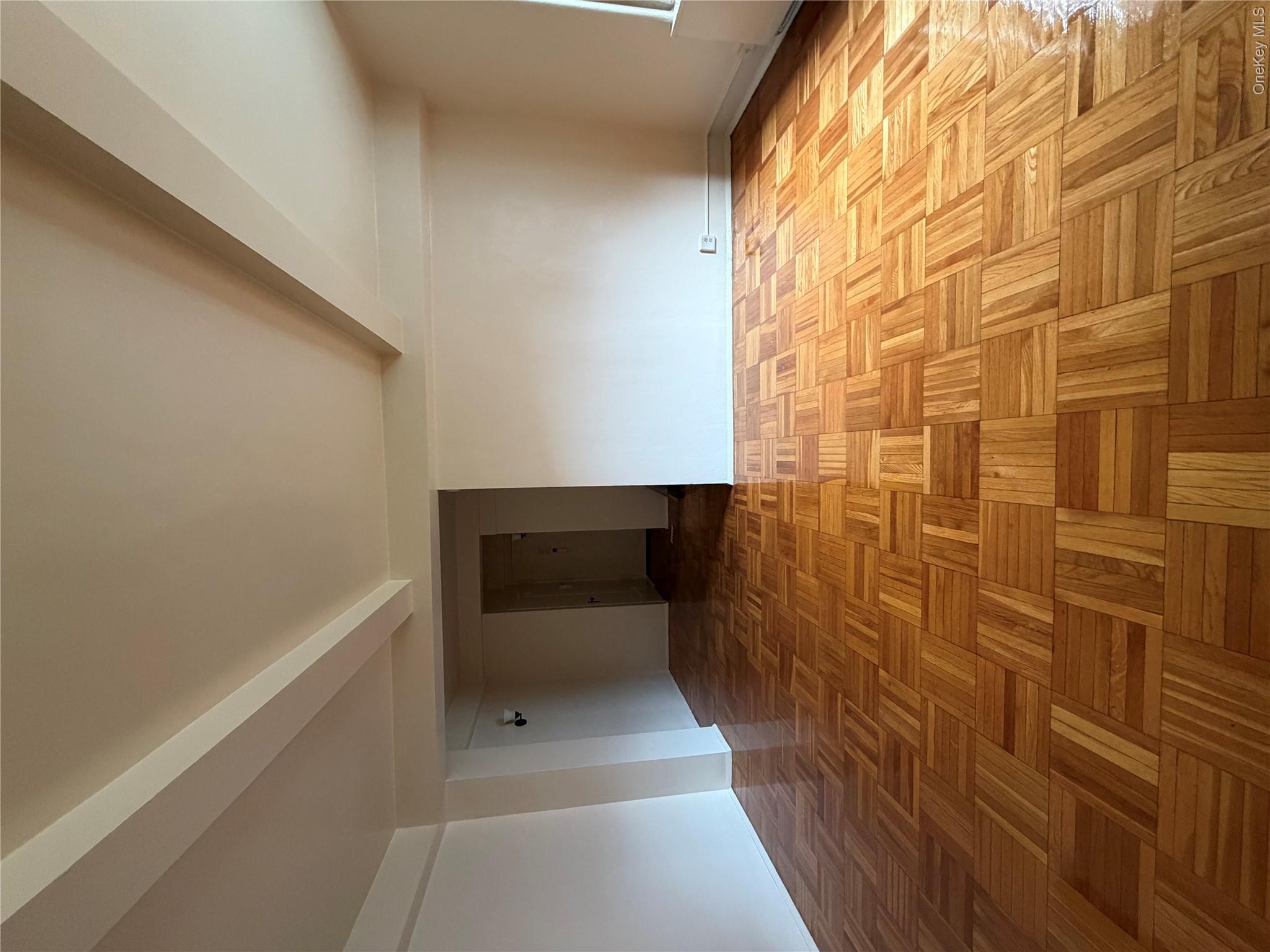 20 Metropolitan Oval 5e Property Photo 7