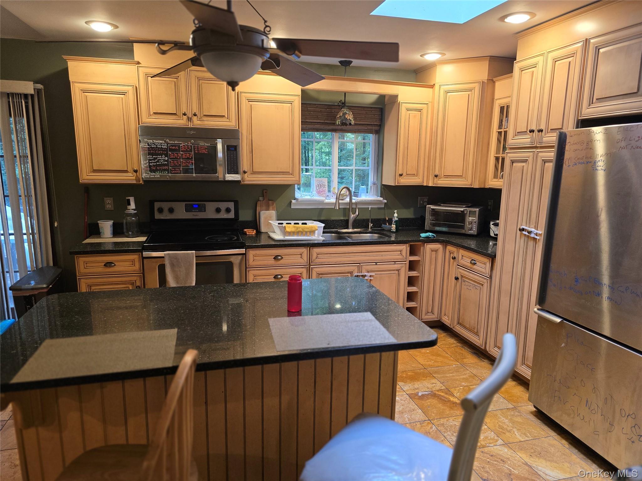 8 Kayleigh Drive Property Photo 4