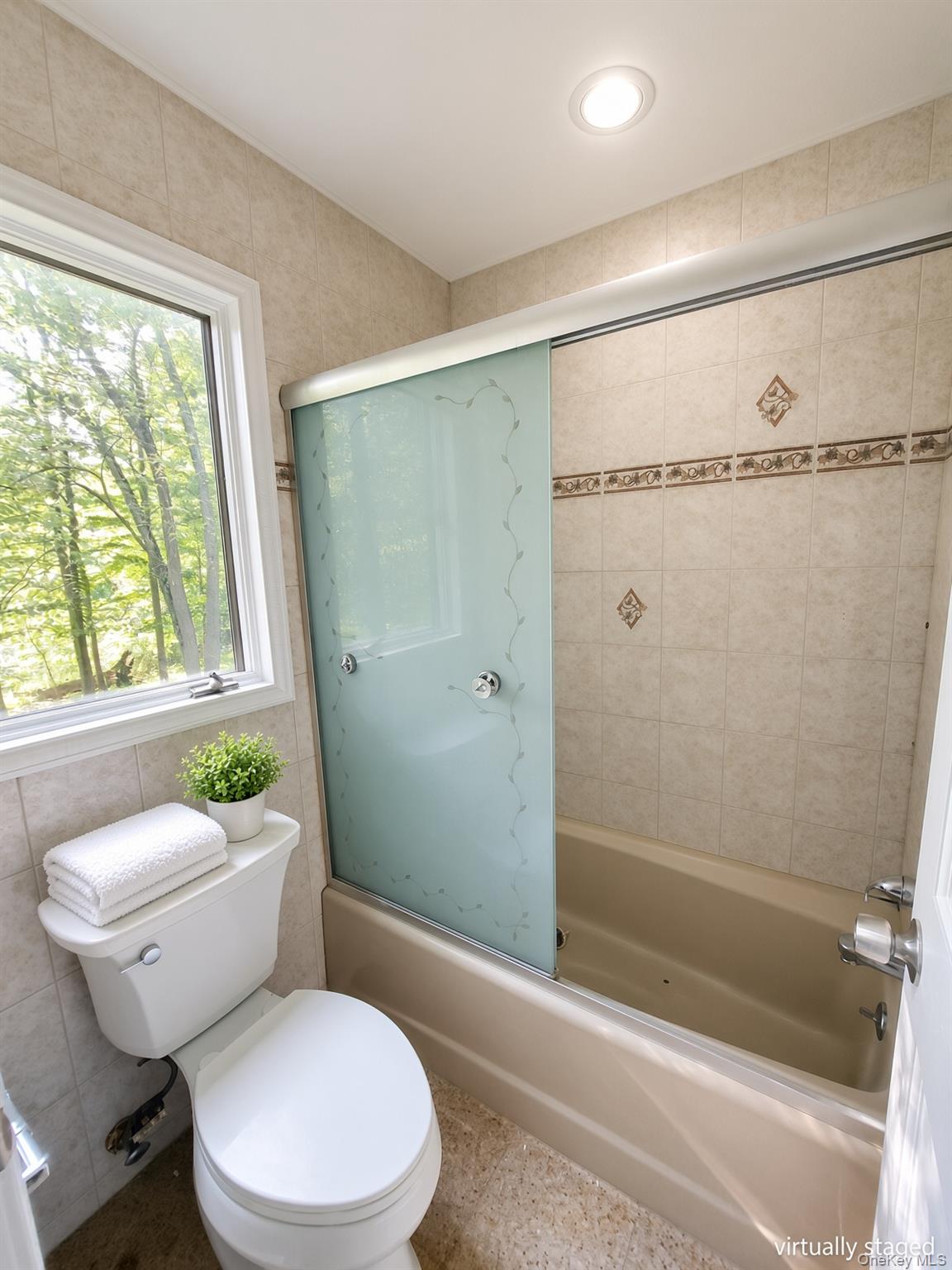 109 Pomona Road Property Photo 13