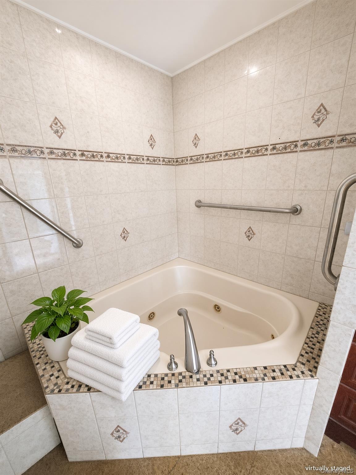 109 Pomona Road Property Photo 15
