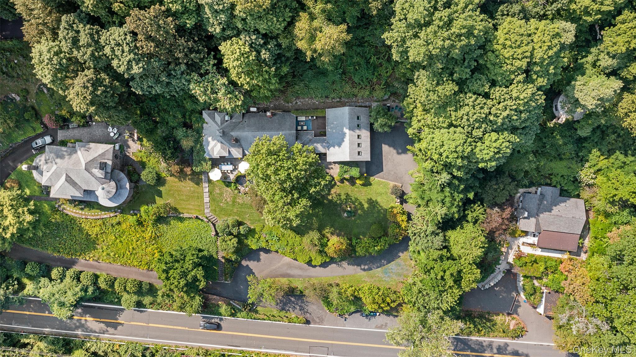 924 Route 9w Property Photo 5
