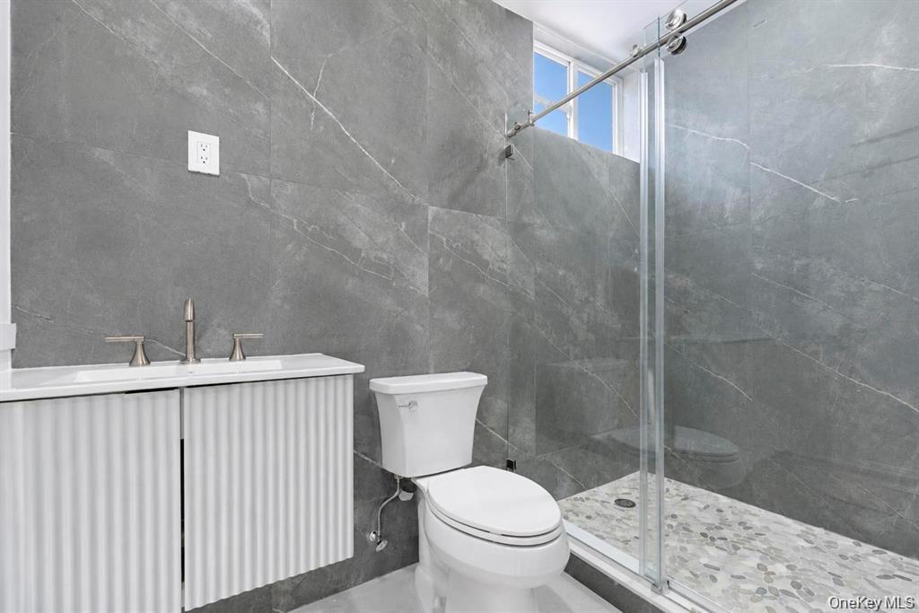 19 Coachman Lane Property Photo 23