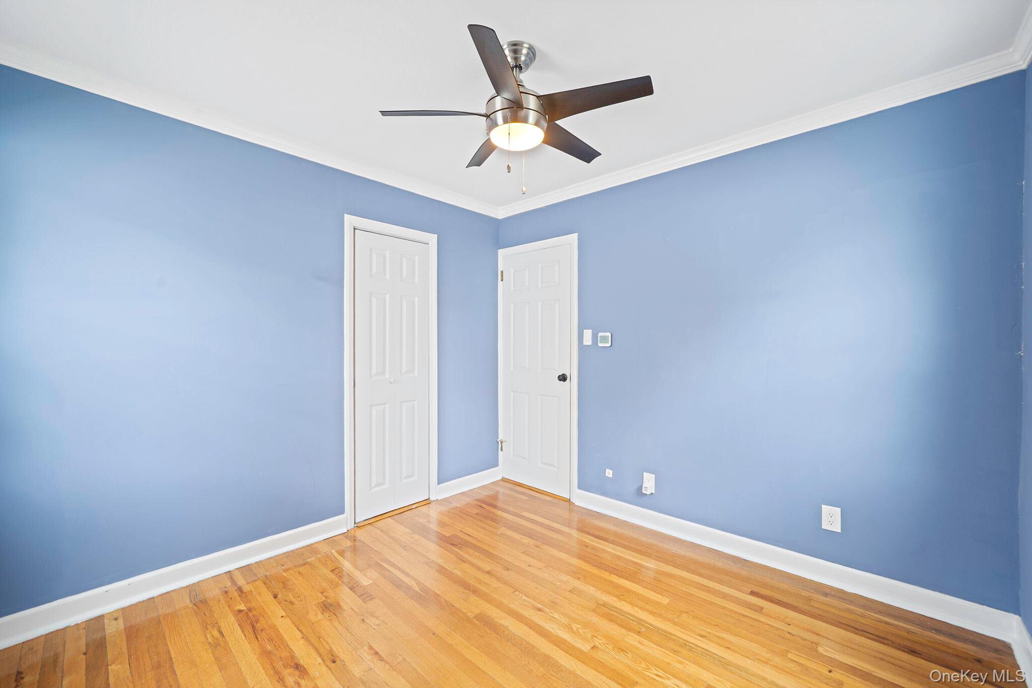 190 Albertson Place Property Photo 11