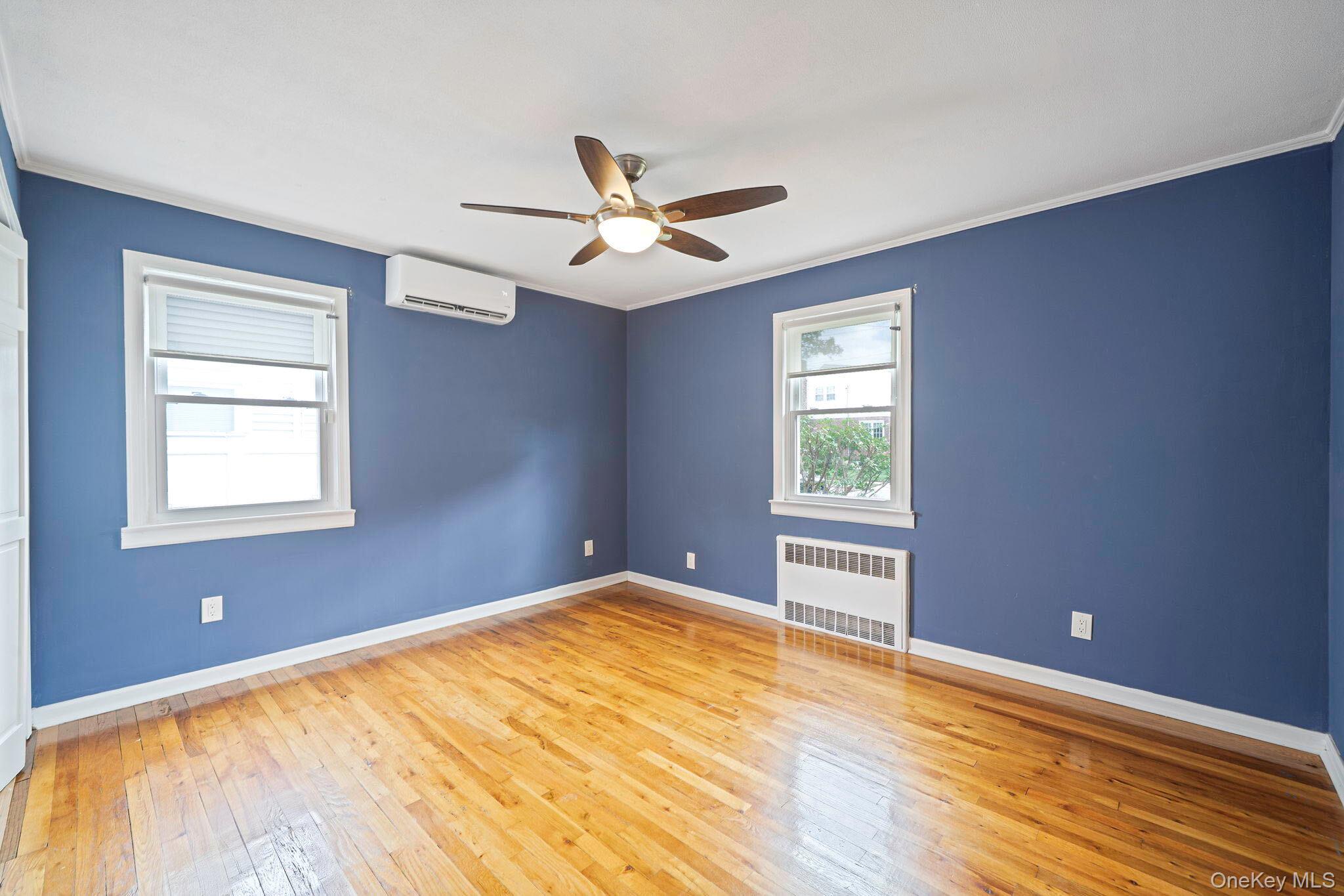190 Albertson Place Property Photo 14