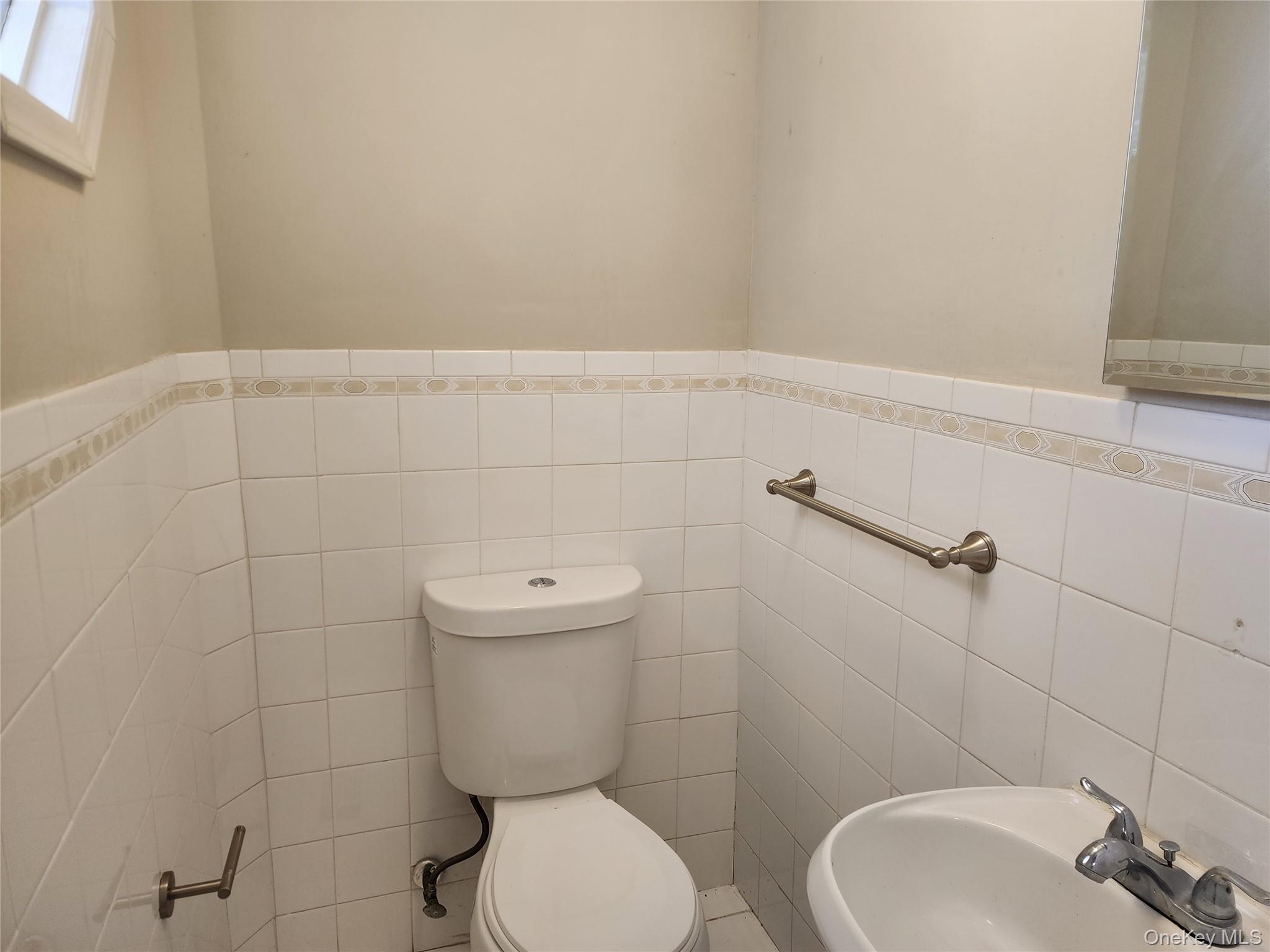 12 Roosevelt Drive Property Photo 16