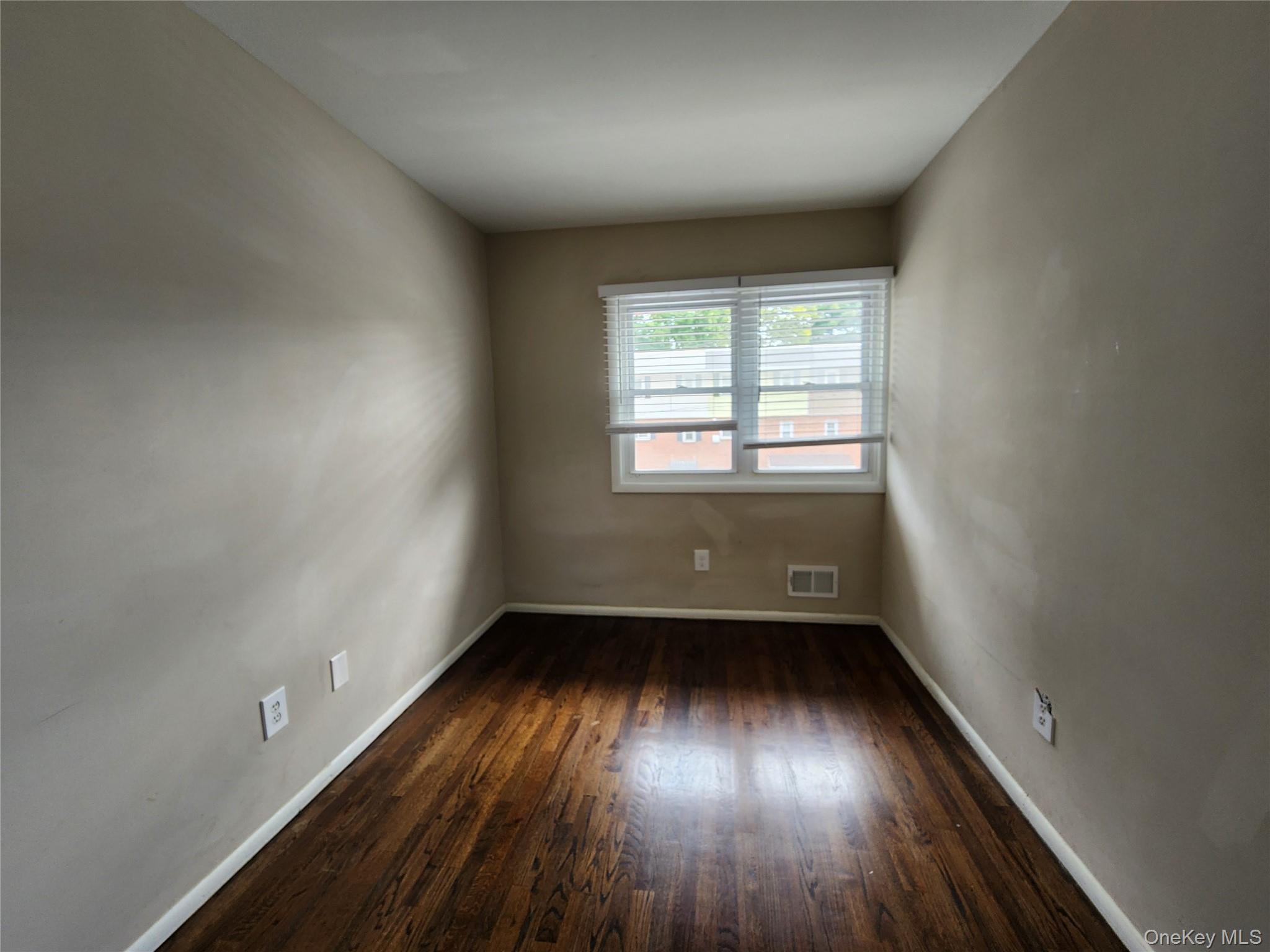 12 Roosevelt Drive Property Photo 29