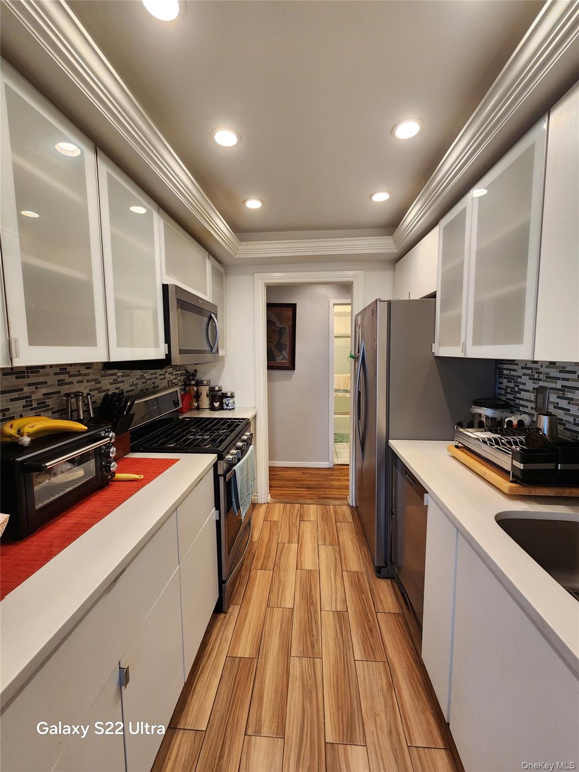 333 Bronx River Road 324 Property Photo 13